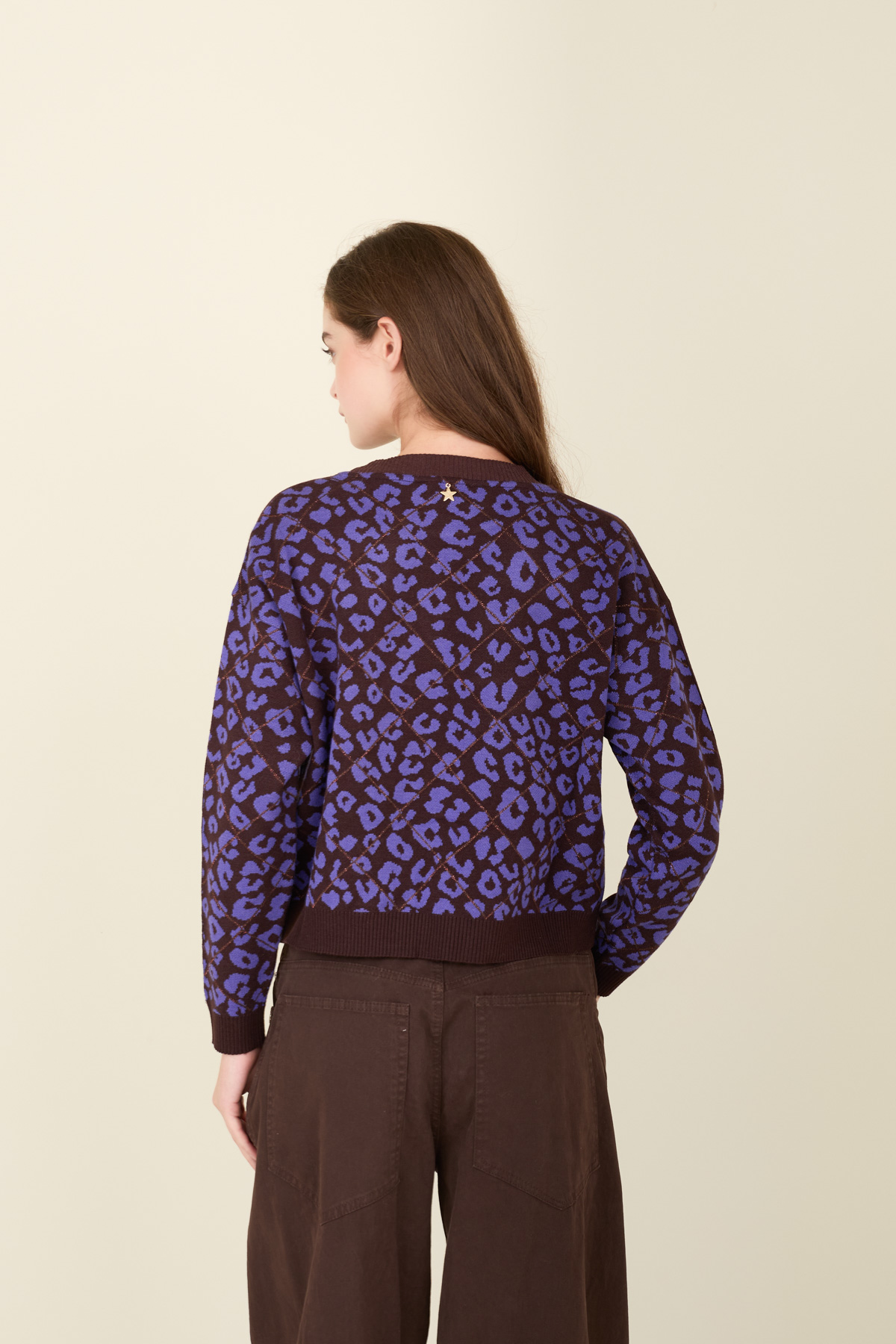 maglia-animalier-con-lurex-v38t0587-07-webf.jpg
