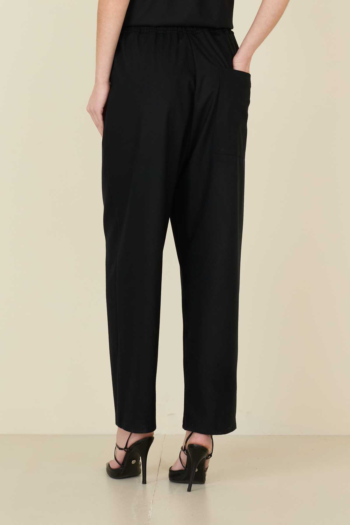 pantalone-con-elastico-s38m1558-01-webf.jpg