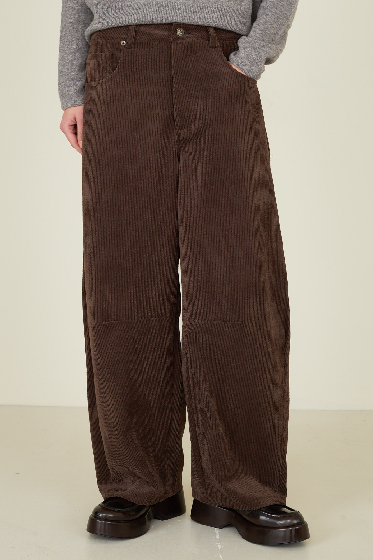 pantalone-gaya-in-velluto-m38f1397-07-weba.jpg