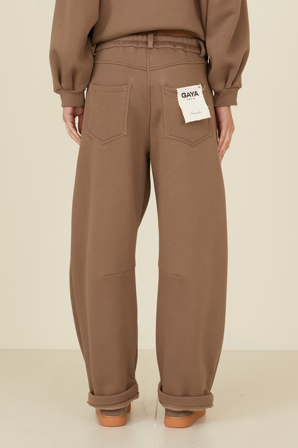 pantalone-in-felpa-gaya-m38f1299-62-webd-1.jpg