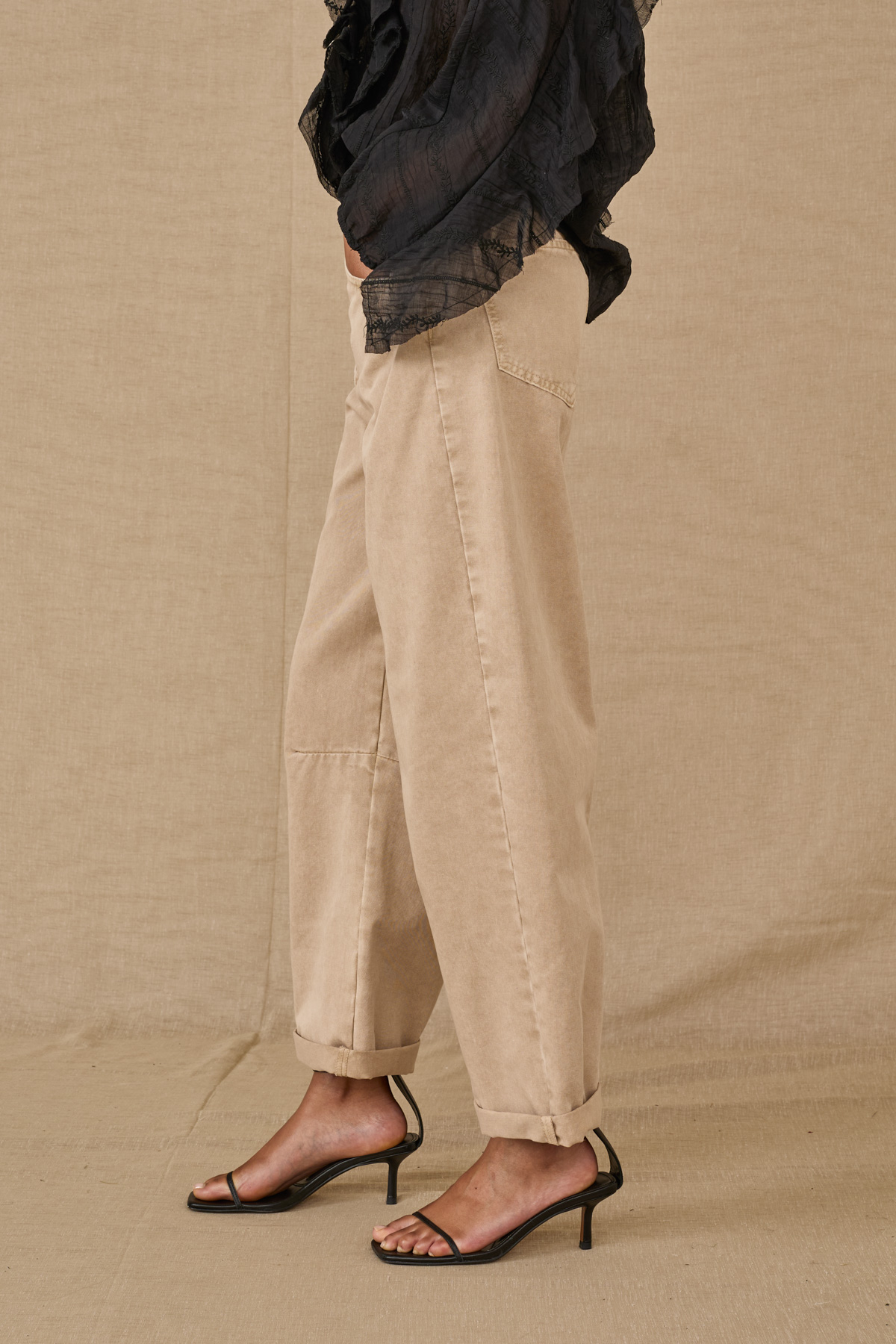 pantalone-a-ferro-di-cavallo-s39m0218-76-webd.jpg