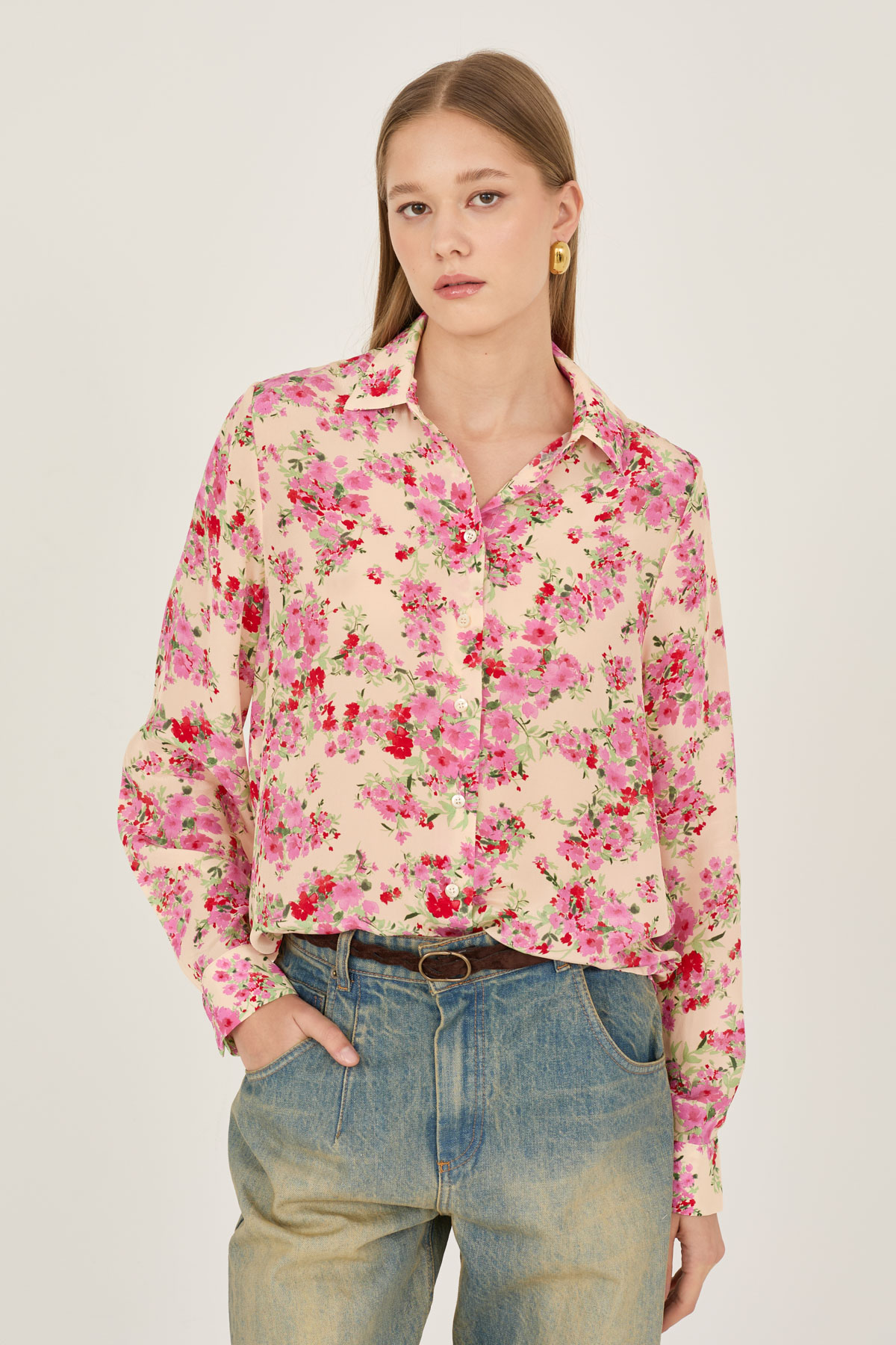 camicia-a-fantasia-floreale-in-viscosa-d39n1337-132-webout.jpg