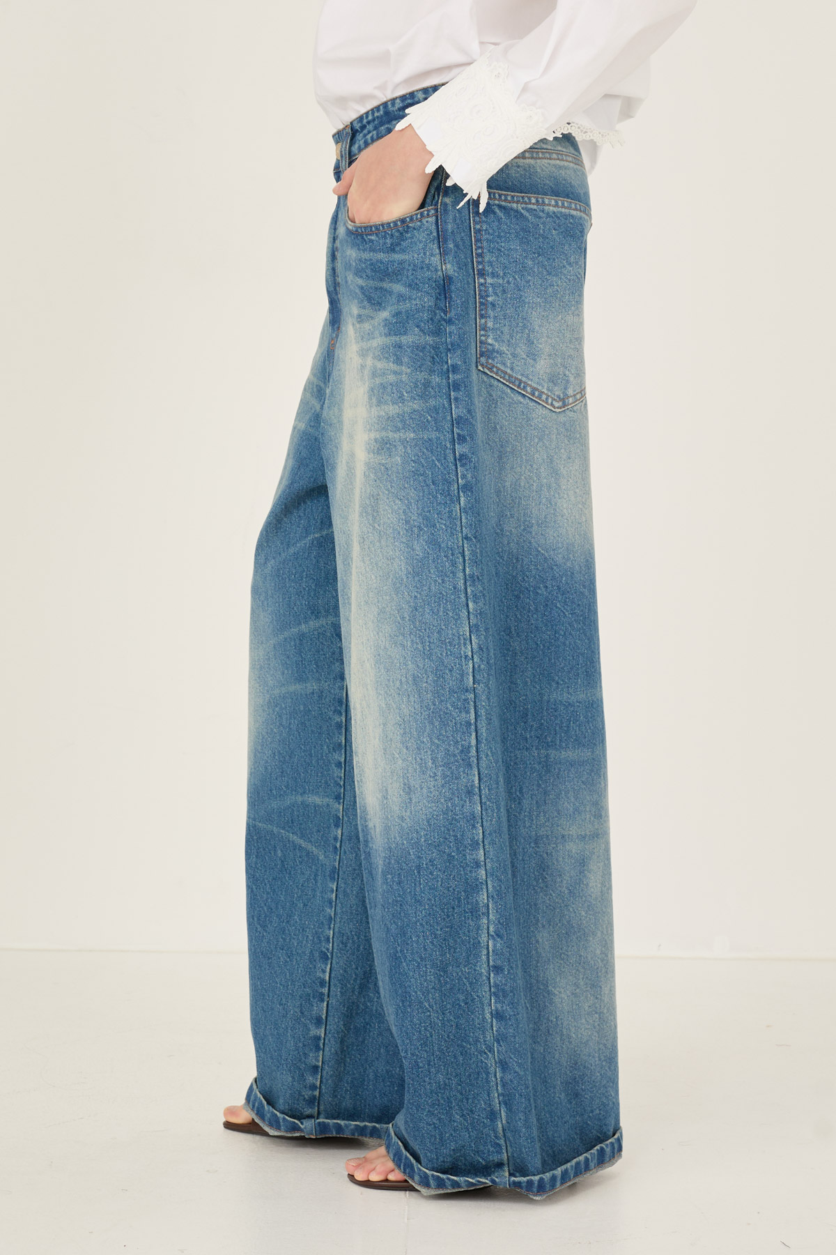 denim-gamba-ampia-s39m1379-11-webf.jpg