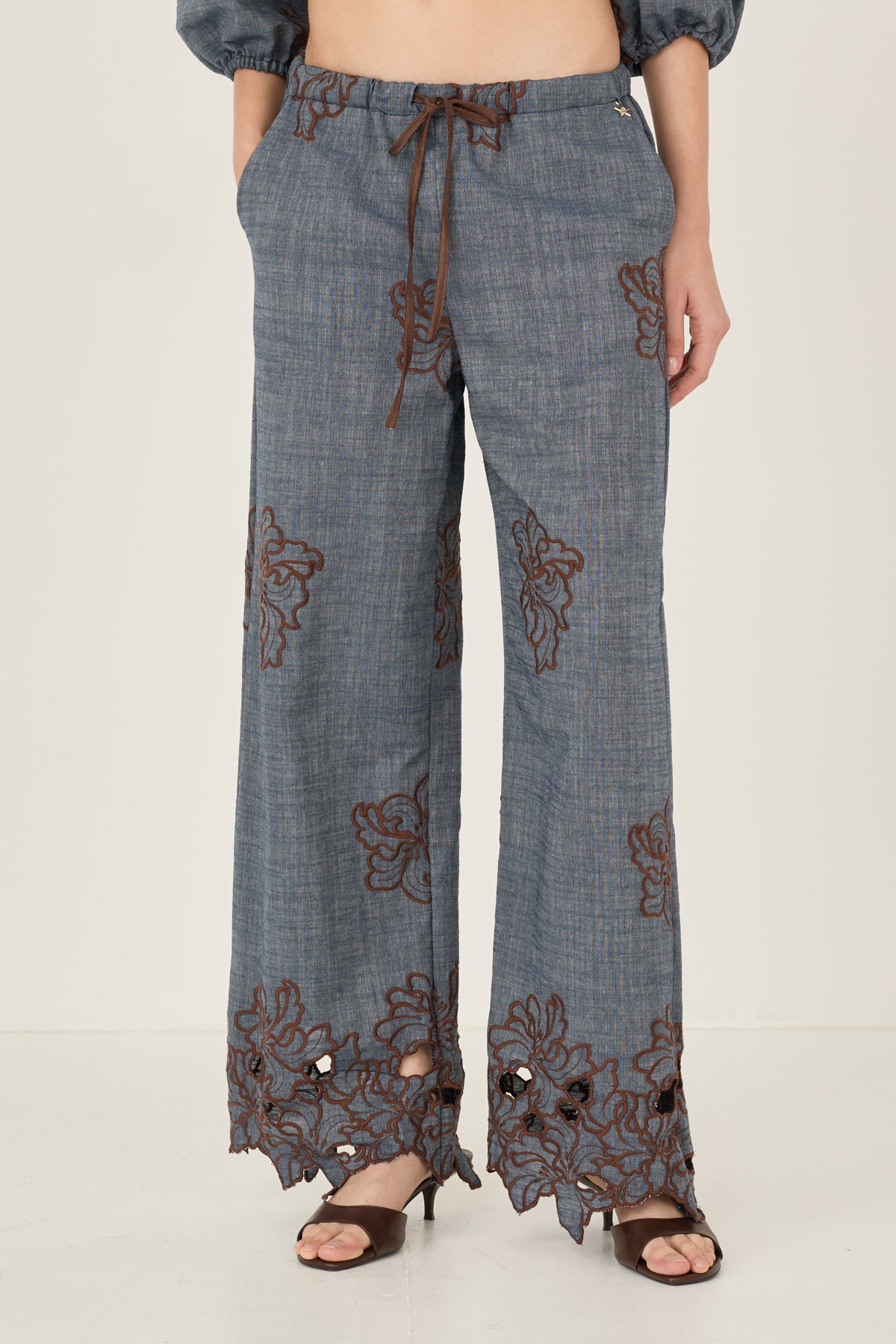 pantalone-in-chambray-s39m1375-11-webd.jpg