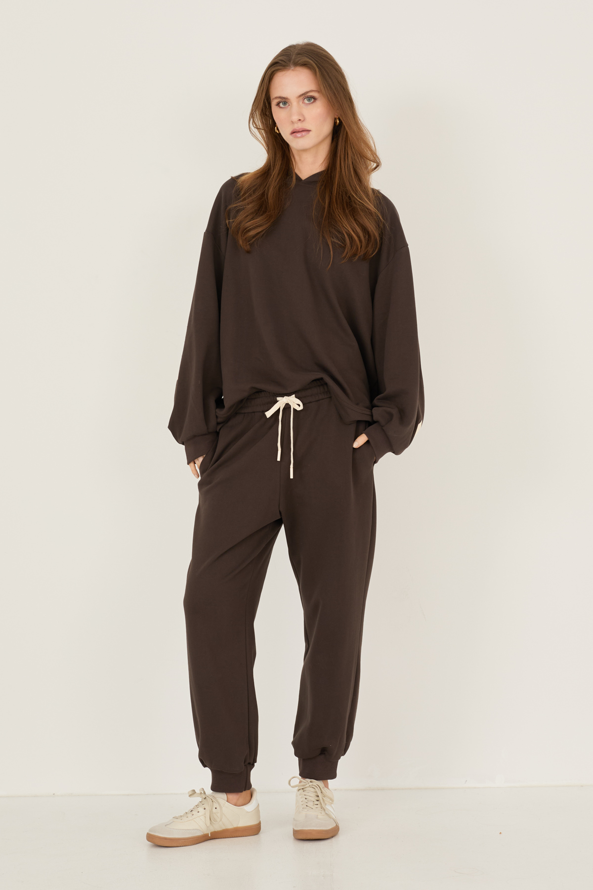 pantalone-in-felpa-m39f1043-07-webf.jpg