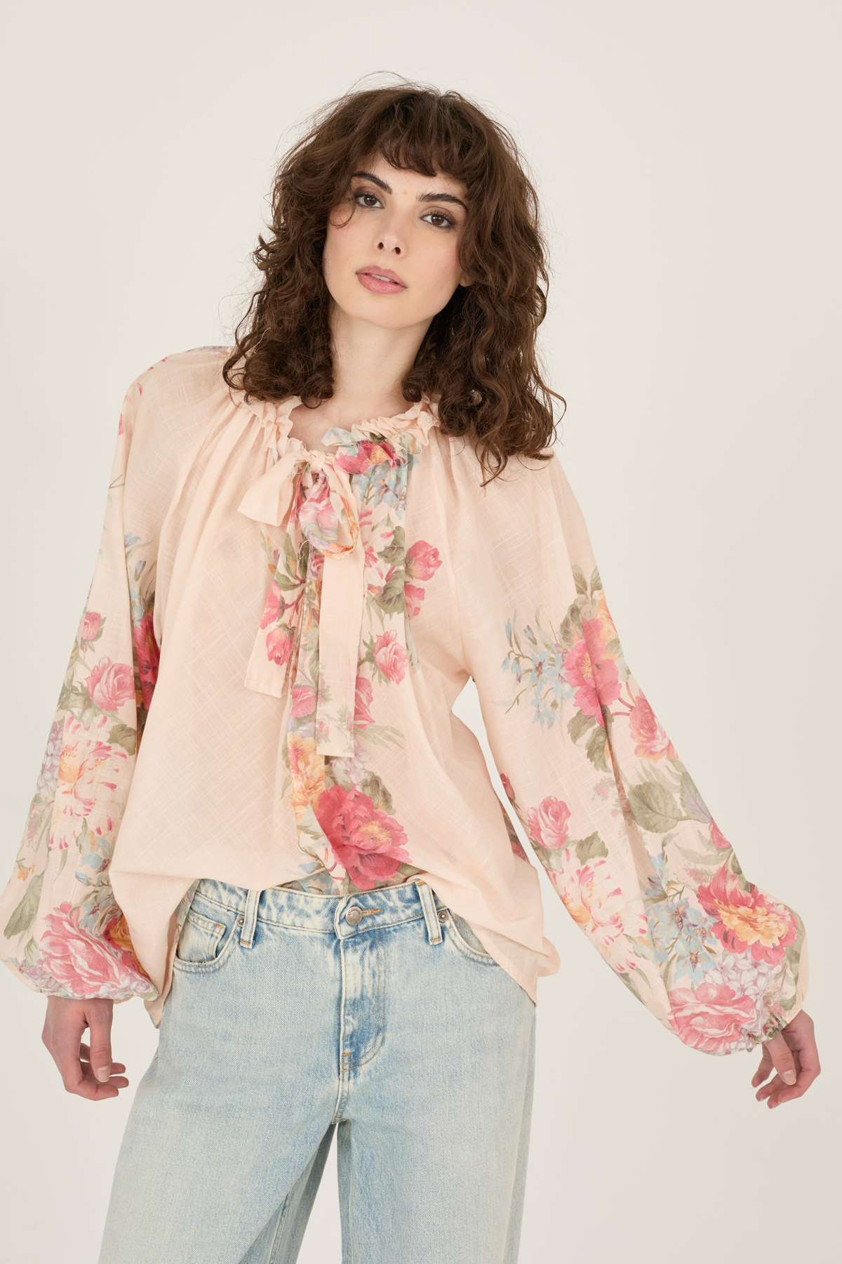 camicia-a-fantasia-floreale-d39n1149-74-weba.jpg