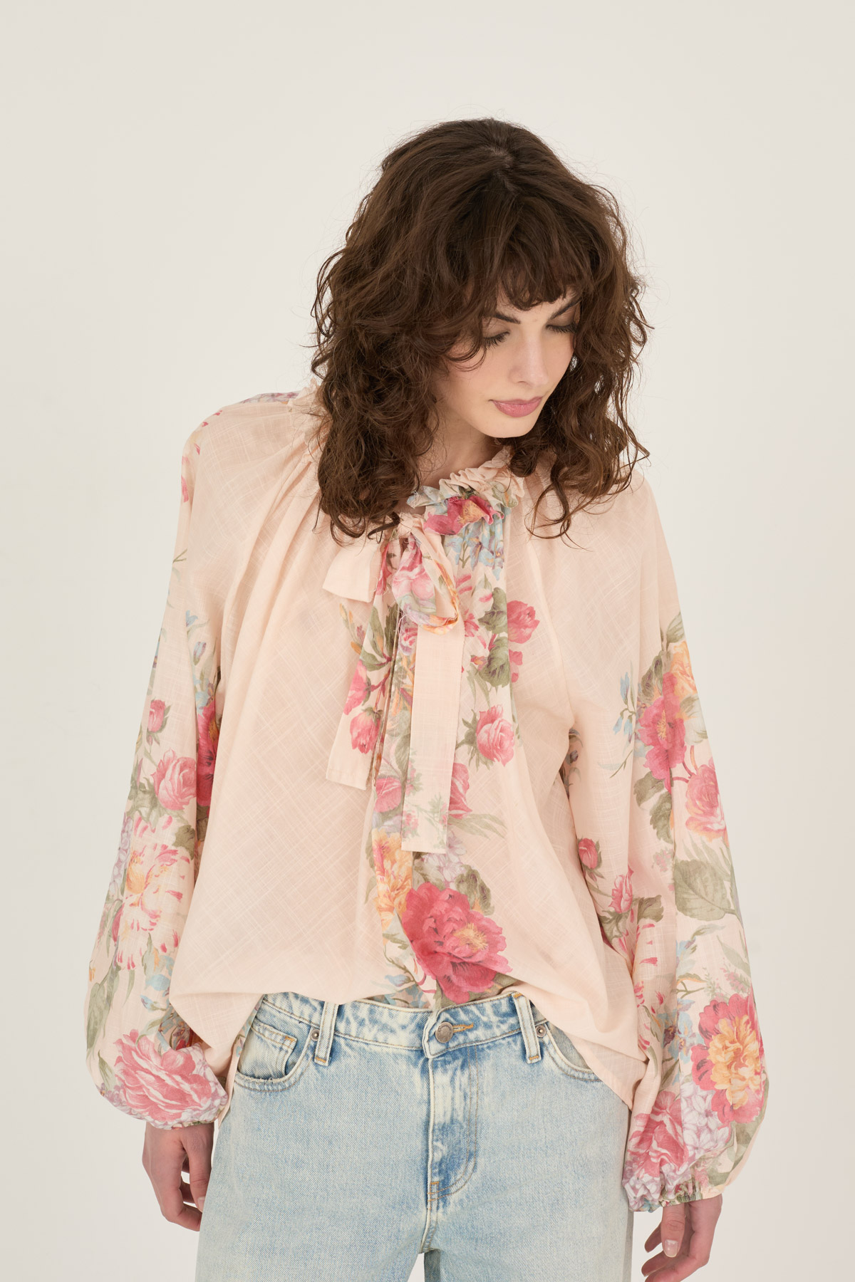 camicia-a-fantasia-floreale-d39n1149-74-webf.jpg