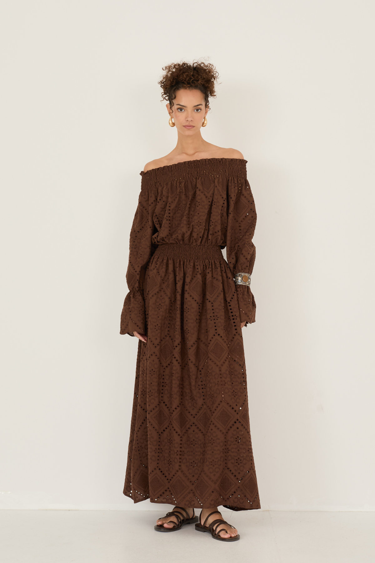 abito-sangallo-in-cotone-s39m1774-07-weba.jpg