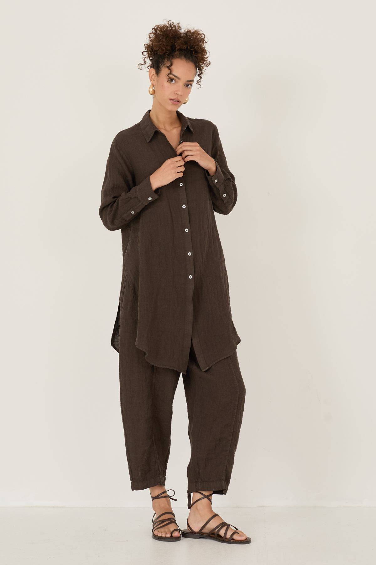 camicia-in-lino-l39y1603-07-weba.jpg