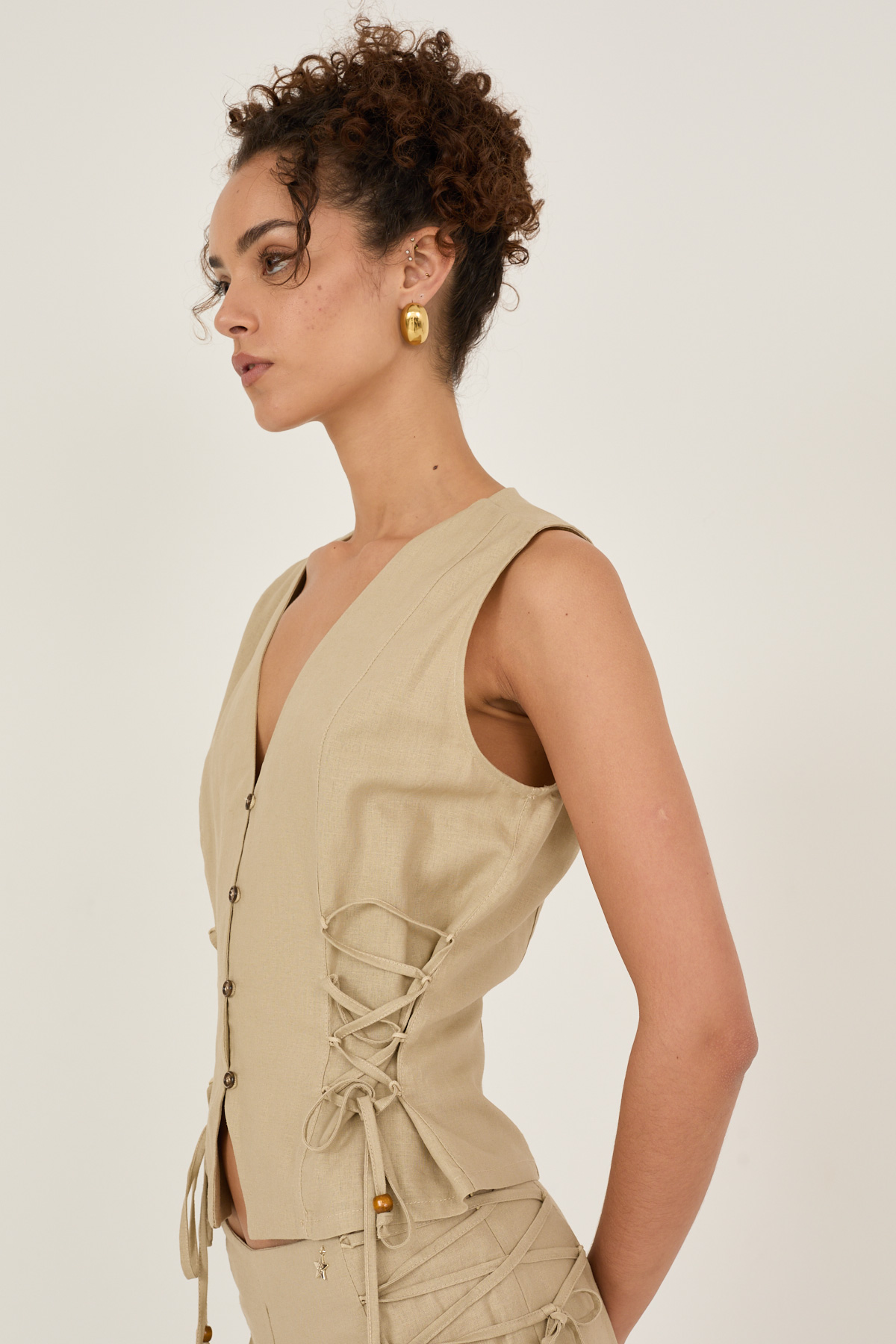 gilet-con-stringhe-s39m1658-302-webd.jpg