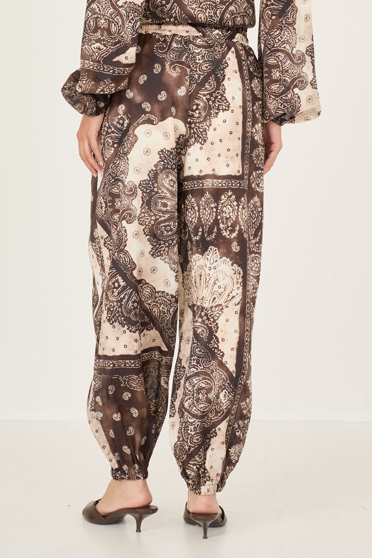 pantalone-a-fantasia-in-viscosa-e-cotone-s39m1421-07-webd.jpg