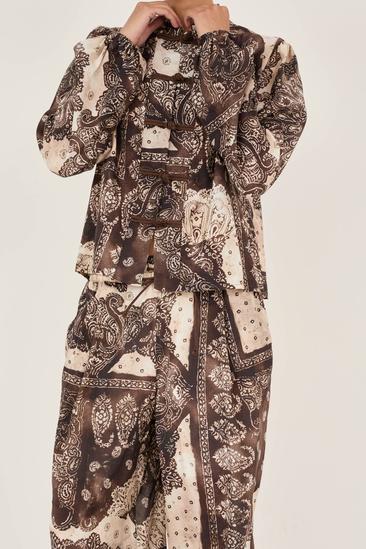 pantalone-a-fantasia-in-viscosa-e-cotone-s39m1421-07-webl.jpg