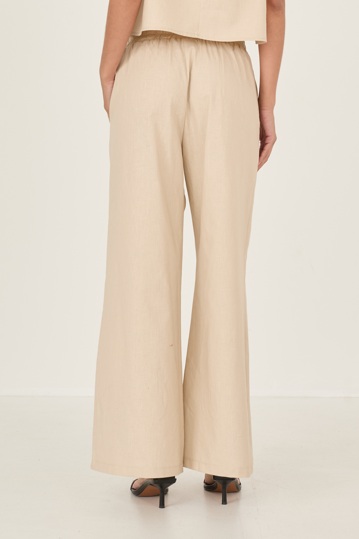 pantalone-in-cotone-e-lino-con-ricami-m39f1755-76-webd.jpg