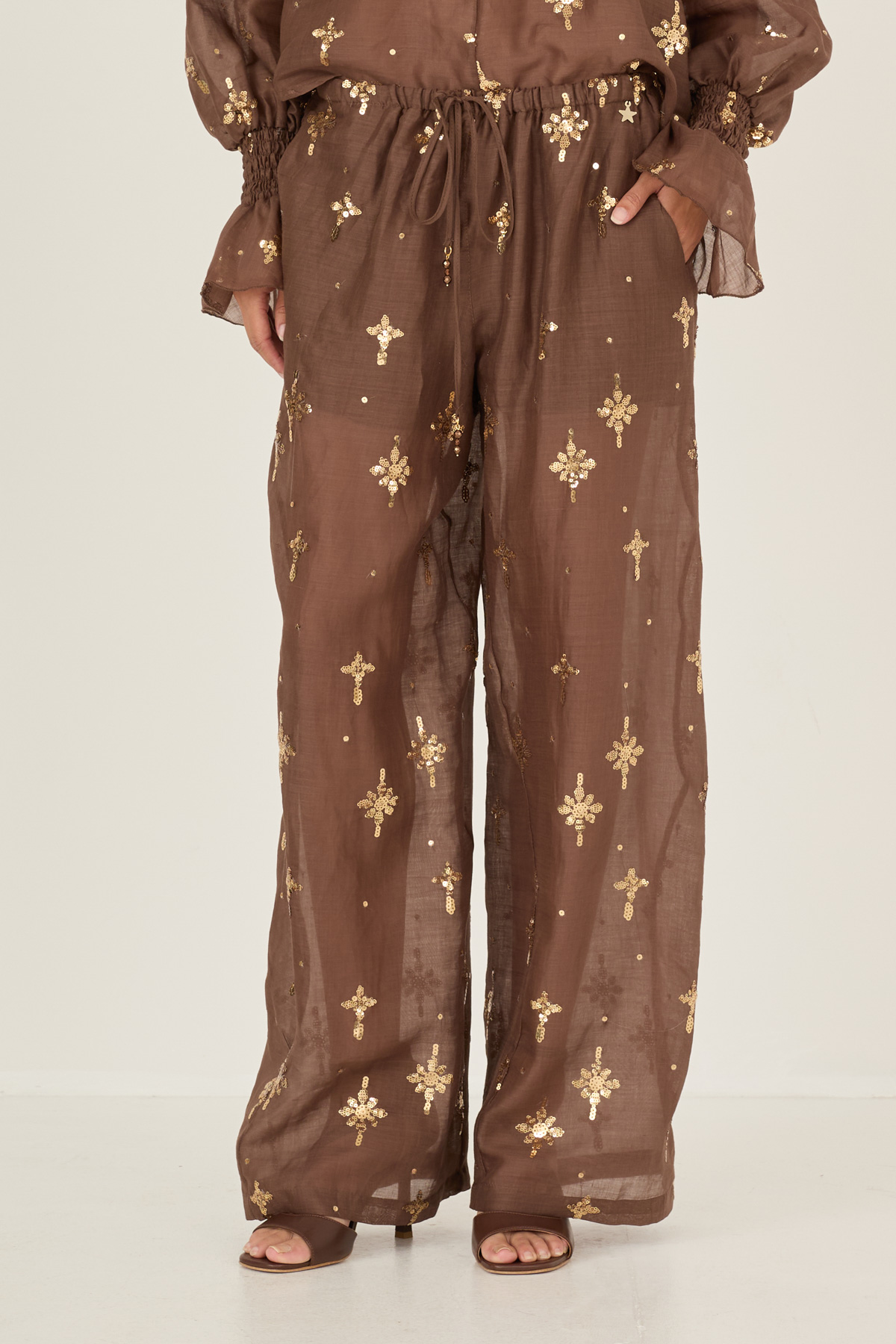 pantalone-in-viscosa-con-ricami-paillettes-s39m1155-07-webout.jpg