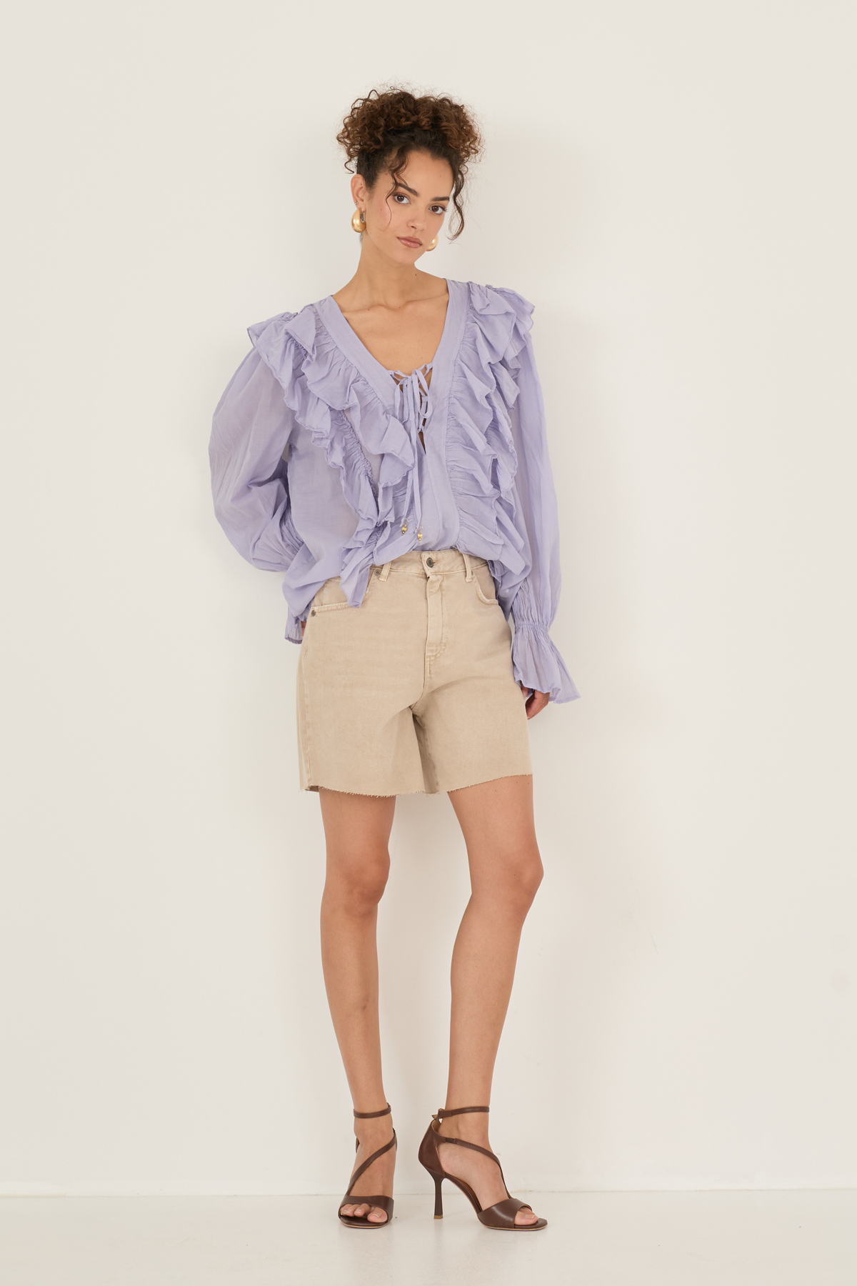 shorts-a-taglio-vivo-c39s1395-24-webout.jpg