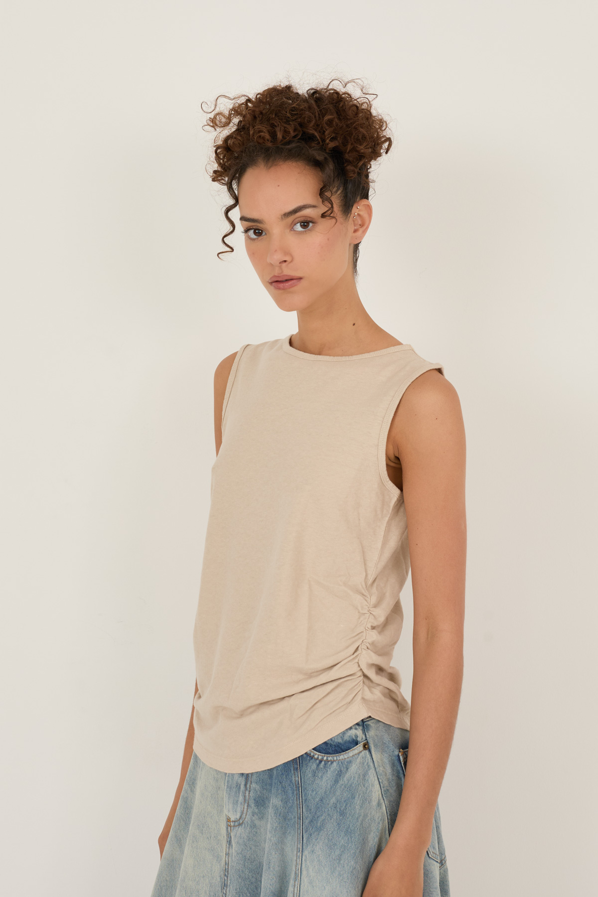 top-in-misto-lino-l39y1602-10-webd.jpg