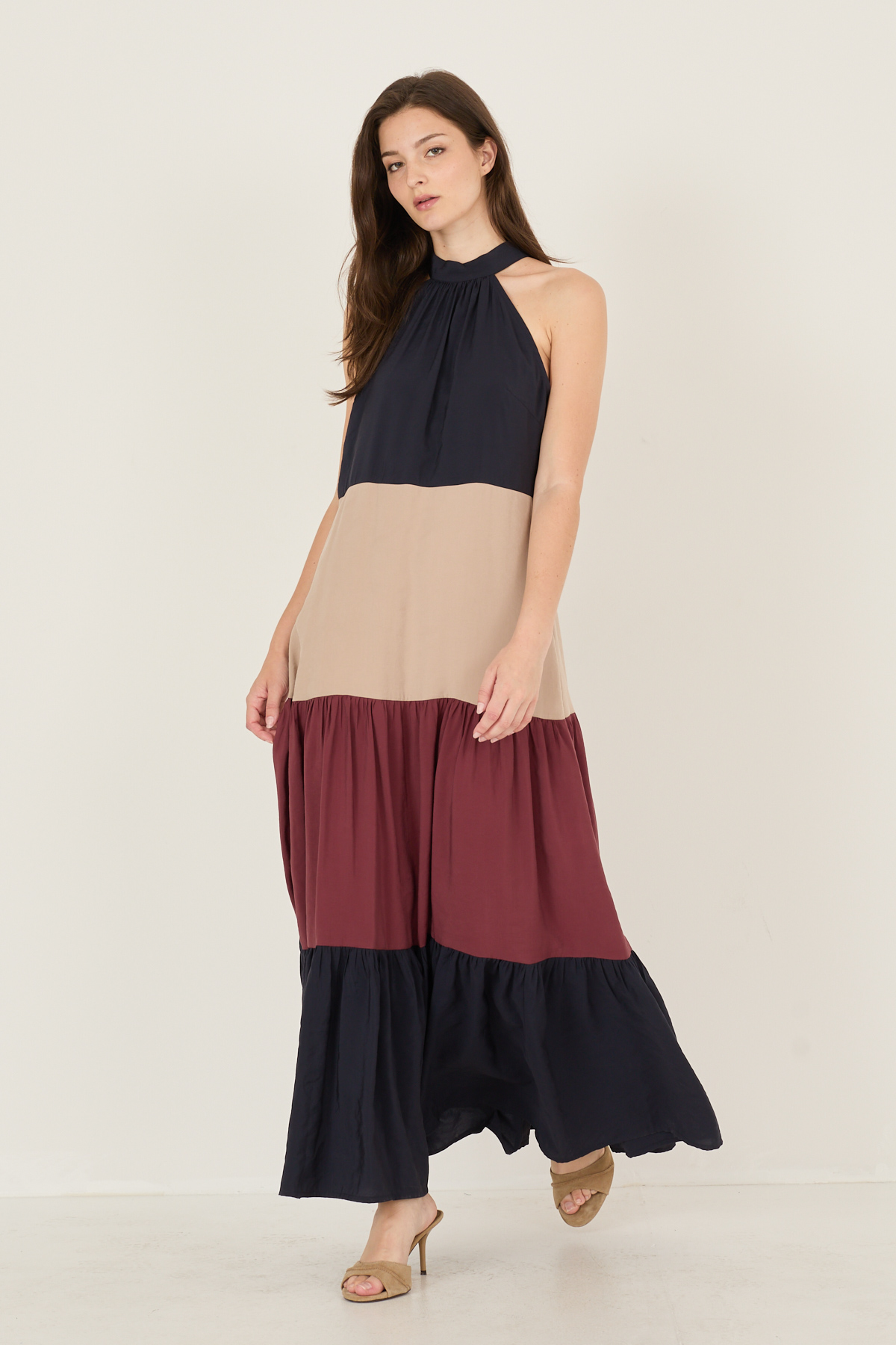 abito-a-balze-s39m1885-73-webd.jpg