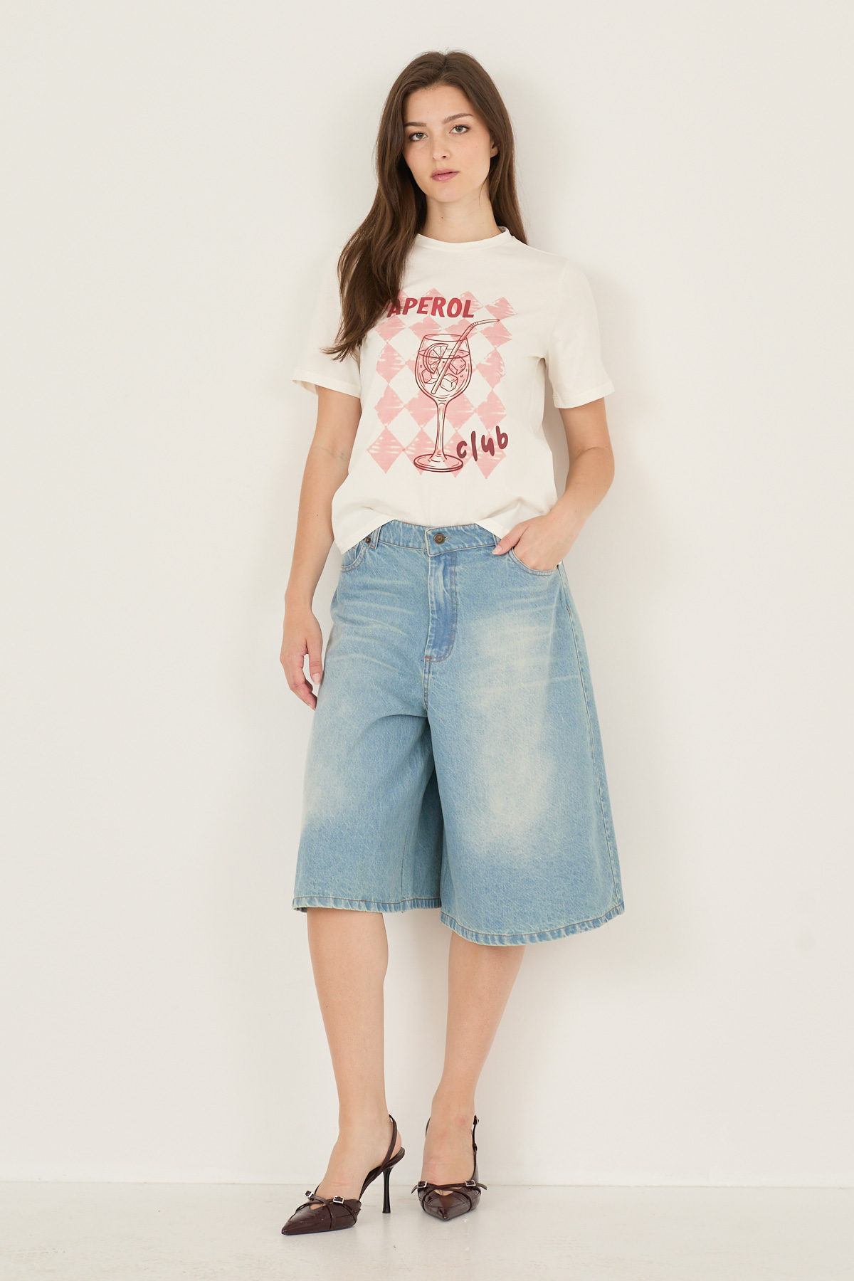 bermuda-in-denim-m39f1653-73-weba.jpg
