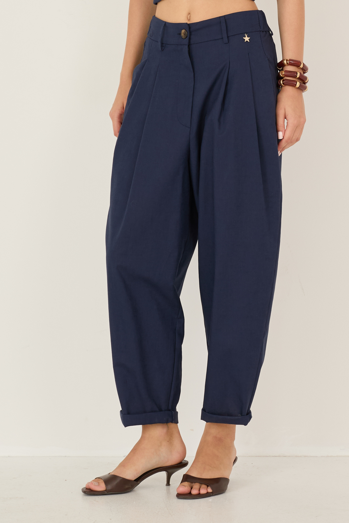 pantalone-con-pinces-s39m1878-73-webout.jpg