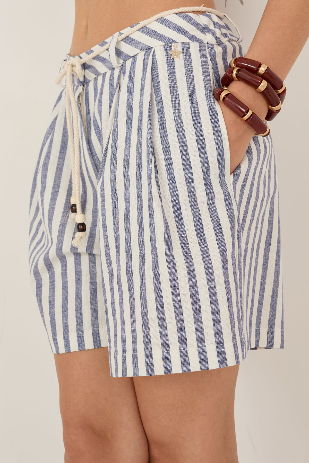 shorts-a-righe-s39m1961-73-webout.jpg