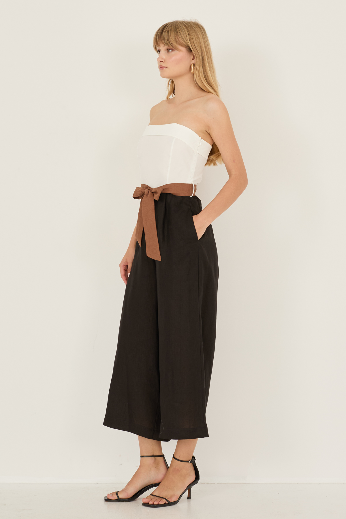 tuta-a-fascia-s39m1981-01-webd.jpg