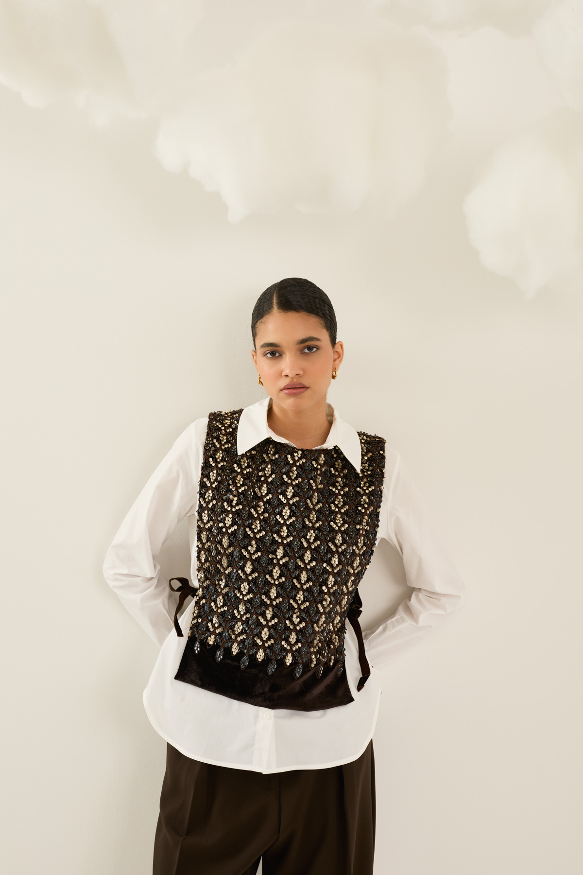 camicia-con-pettorina-s40m0428-07-weba.jpg