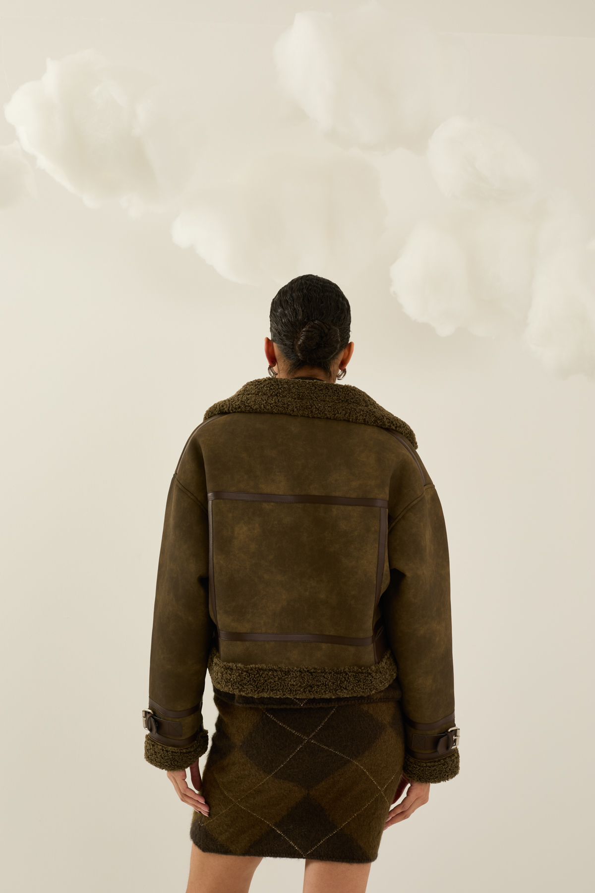 chiodo-con-fibbie-s40m0424-398-webl.jpg