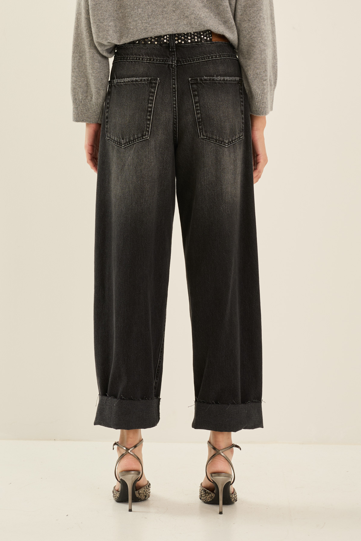 denim-con-dettaglio-borchiette-in-cintura-c40s0046-11-webf.jpg