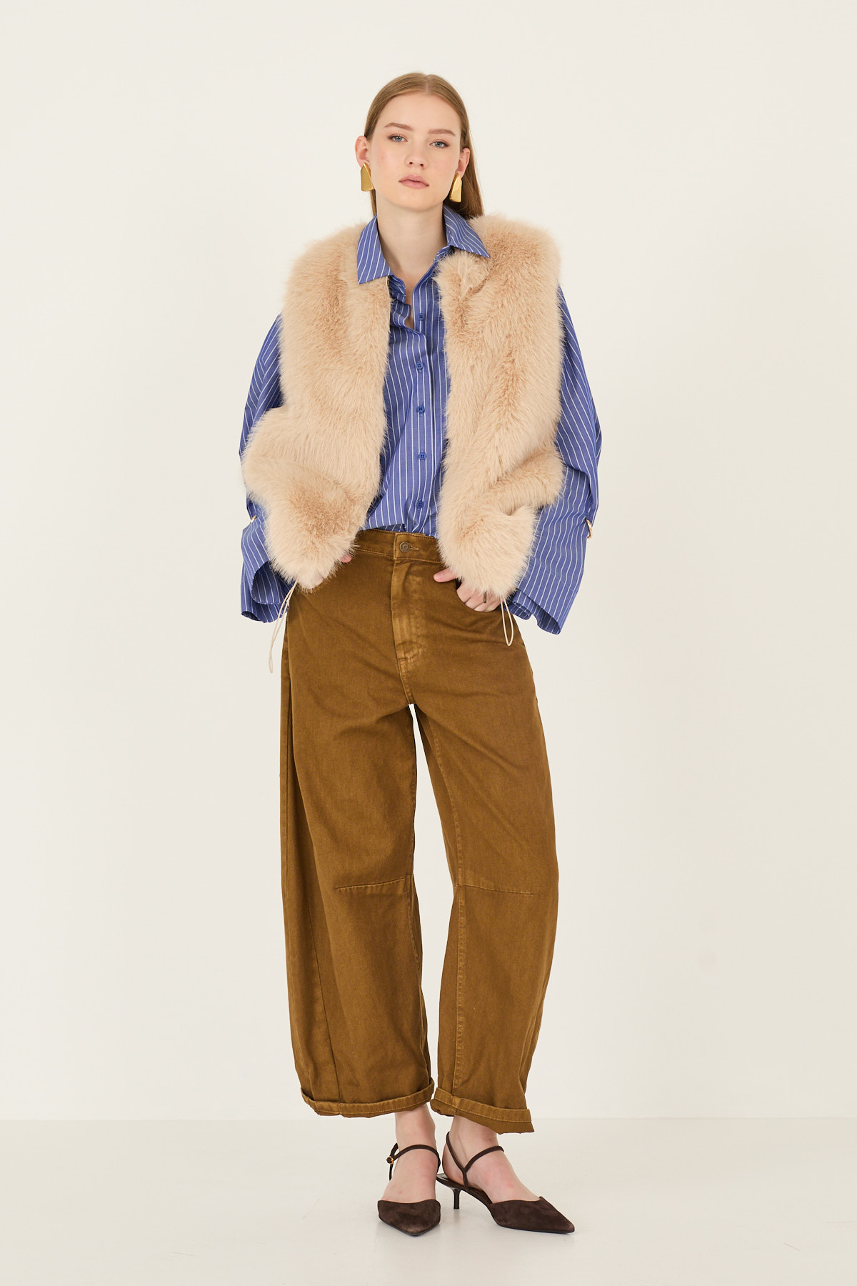 gilet-in-ecopelliccia-s40m0599-76-webout.jpg