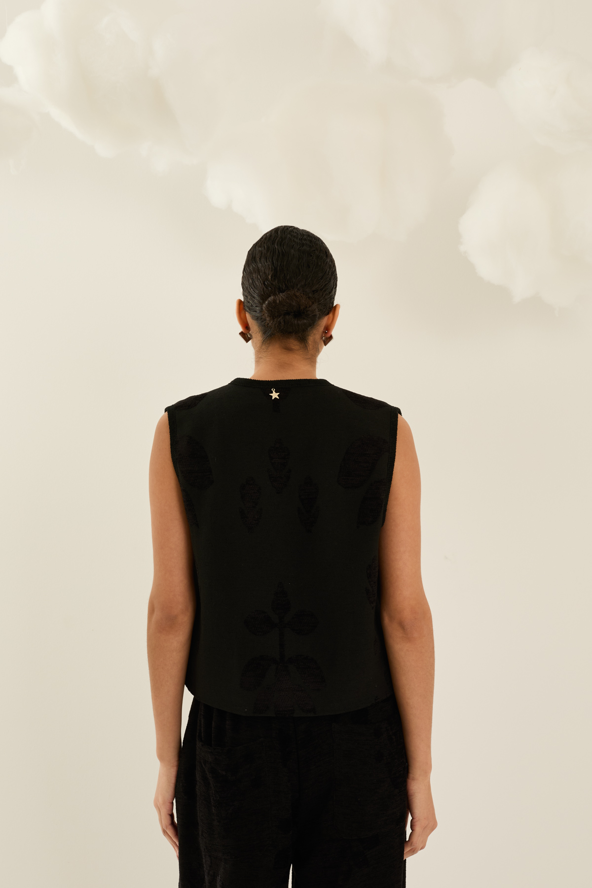 gilet-jaquard-f40x0241-01-webf.jpg