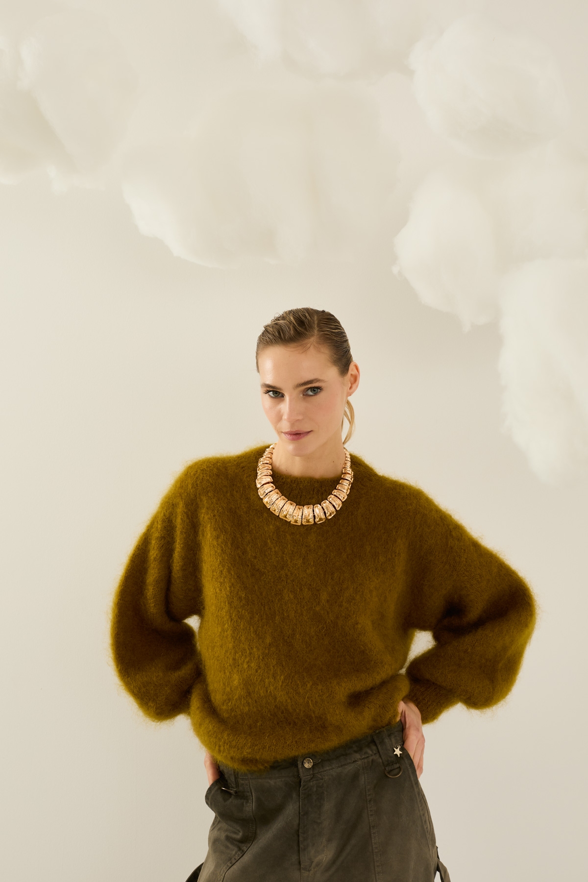 maglia-morbida-in-mohair-c40l0282-177-webout.jpg