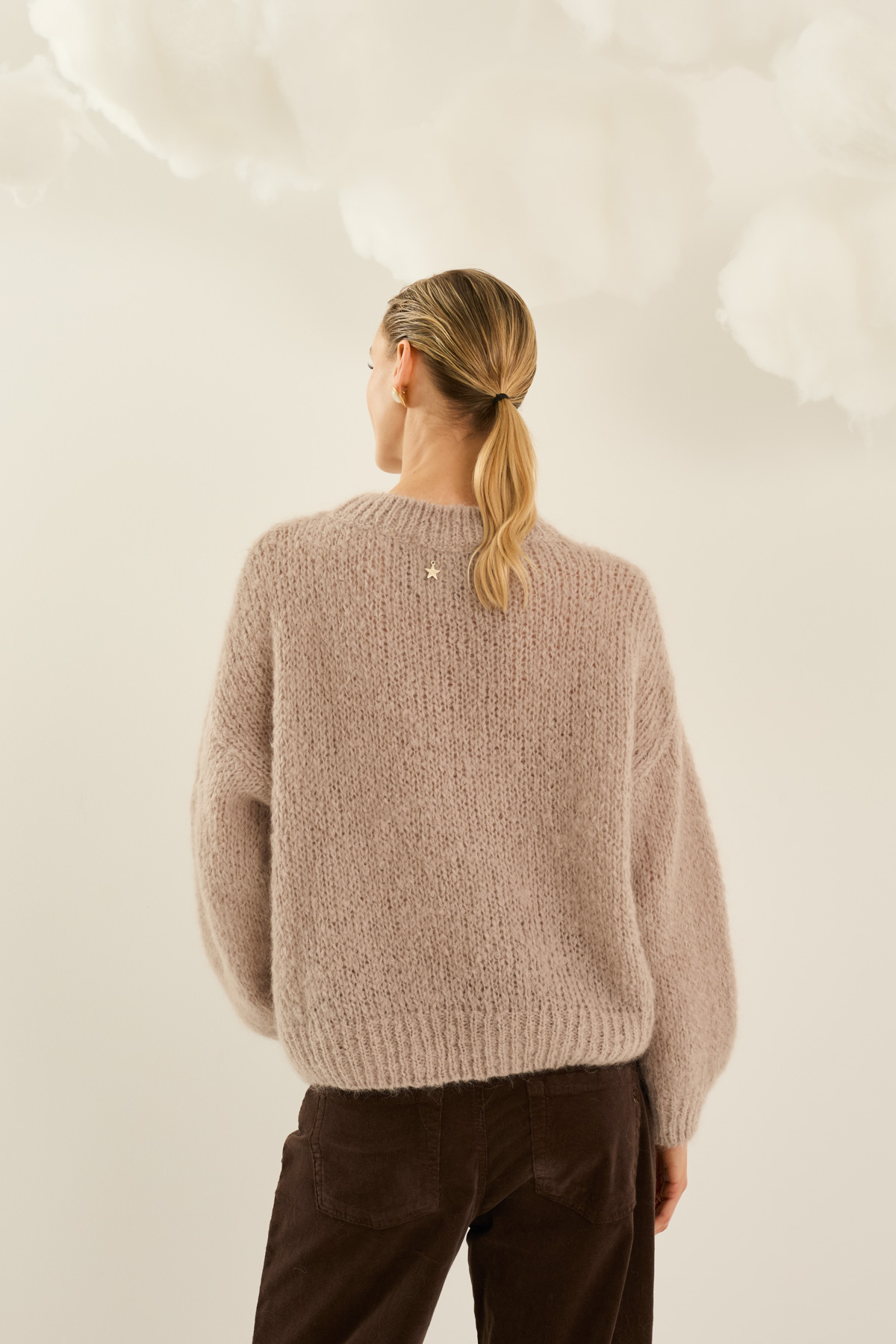 morbida-maglia-in-mohair-con-trecce-c40l0284-226-webf.jpg
