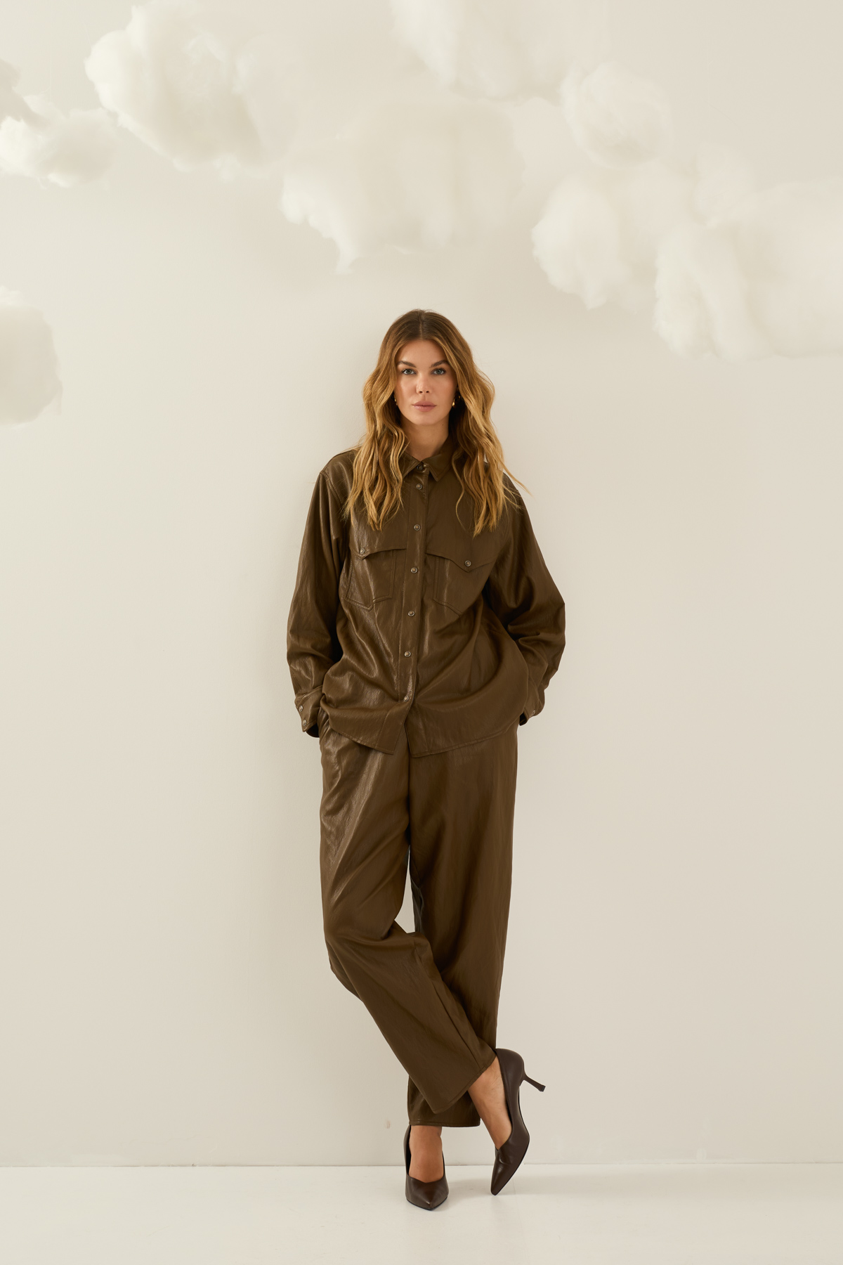 pantalone-in-ecopelle-s40m0252-177-weba.jpg