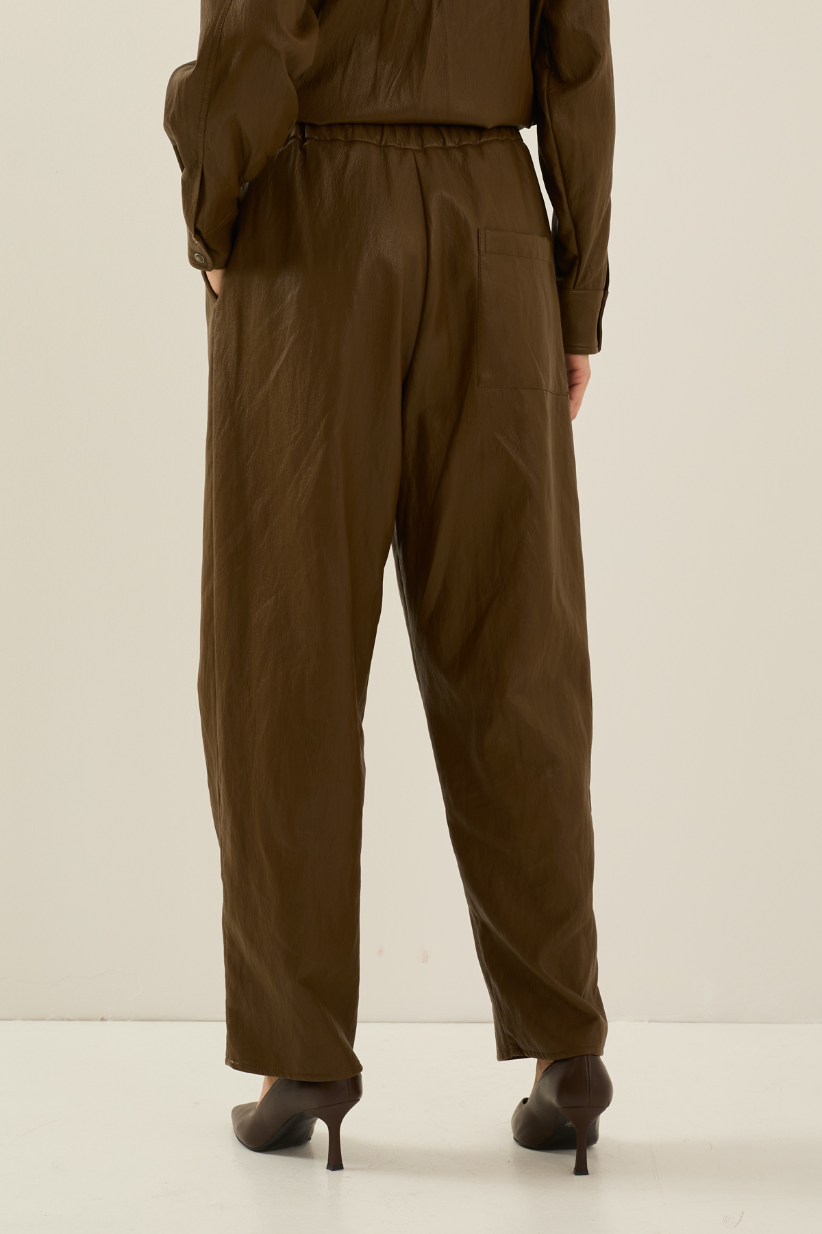 pantalone-in-ecopelle-s40m0252-177-webl.jpg