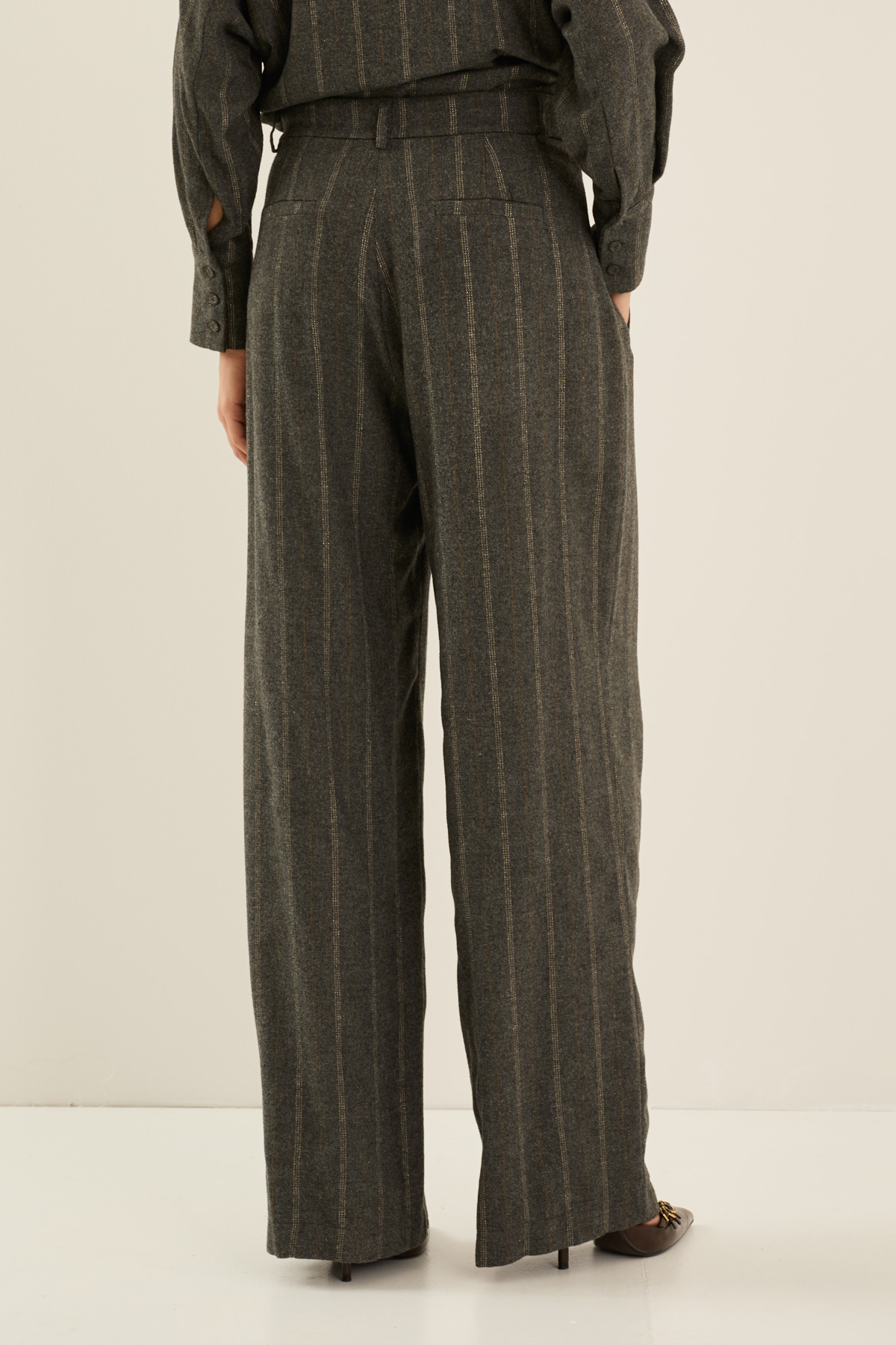 pantalone-morbido-m40f0233-34-webl.jpg