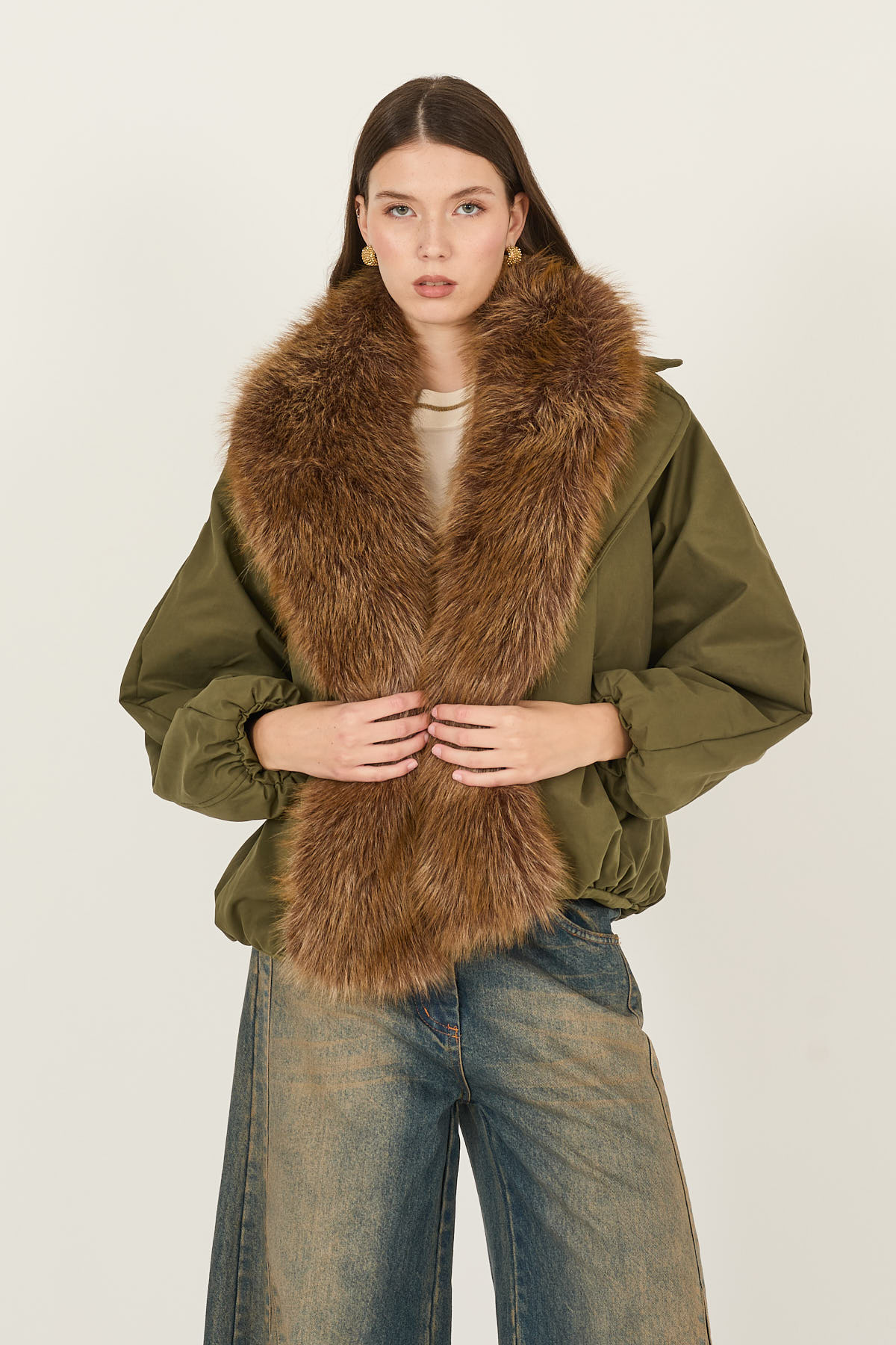 bomber-con-pelliccia-sintetica-m40f0875-14-webd.jpg