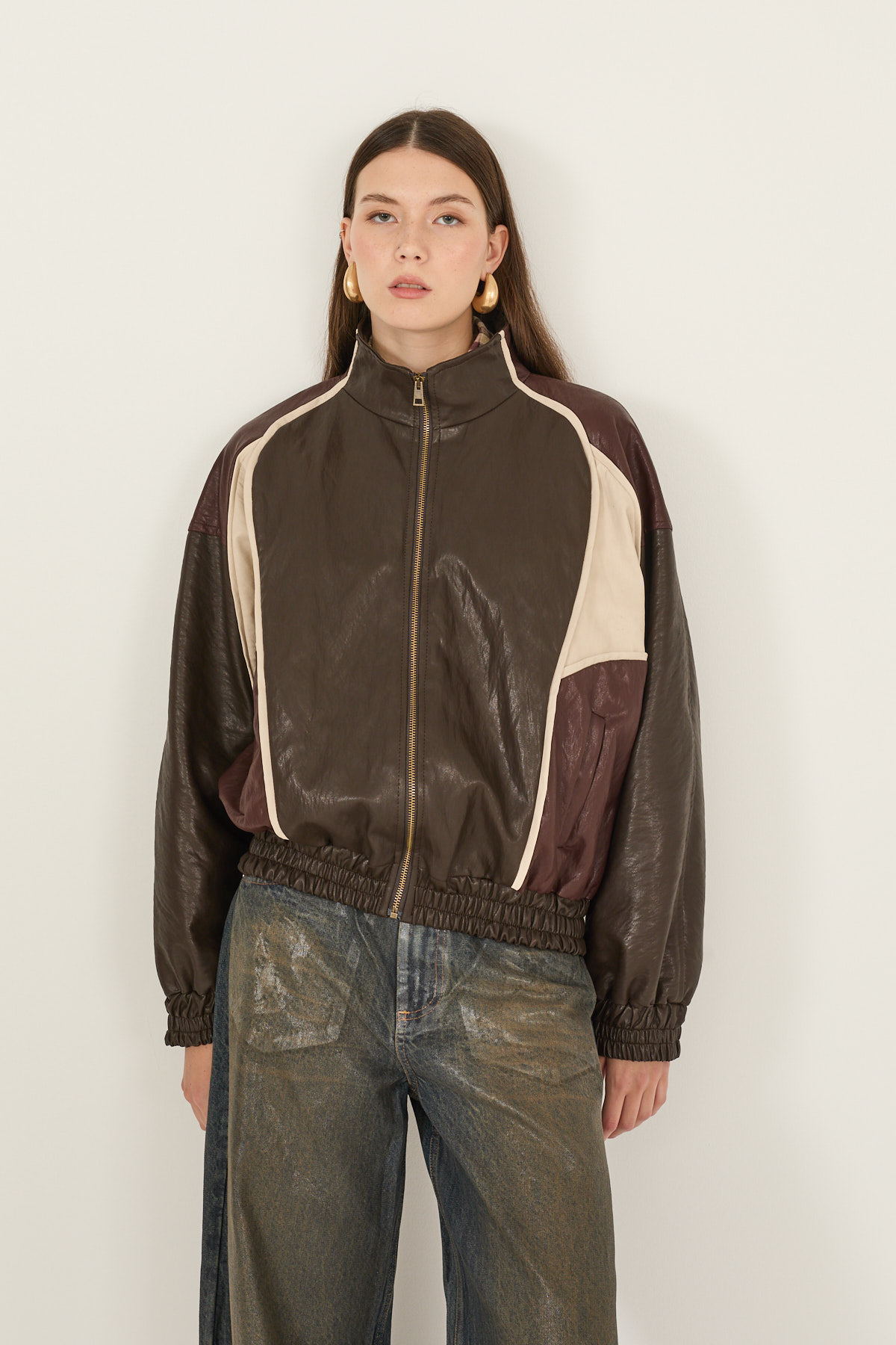 bomber-in-ecopelle-m40f0825-07-webd.jpg