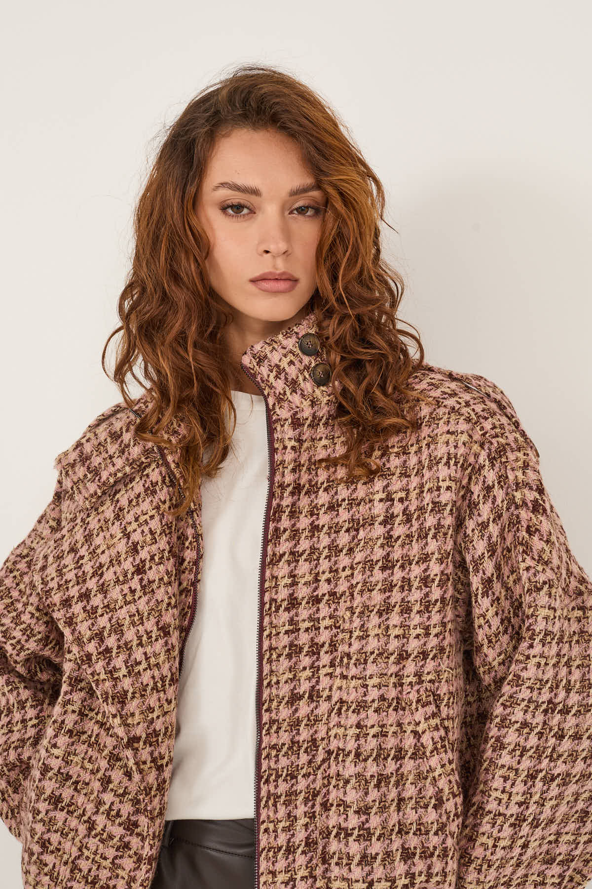 bomber-in-tweed-f40x0897-34-webout.jpg
