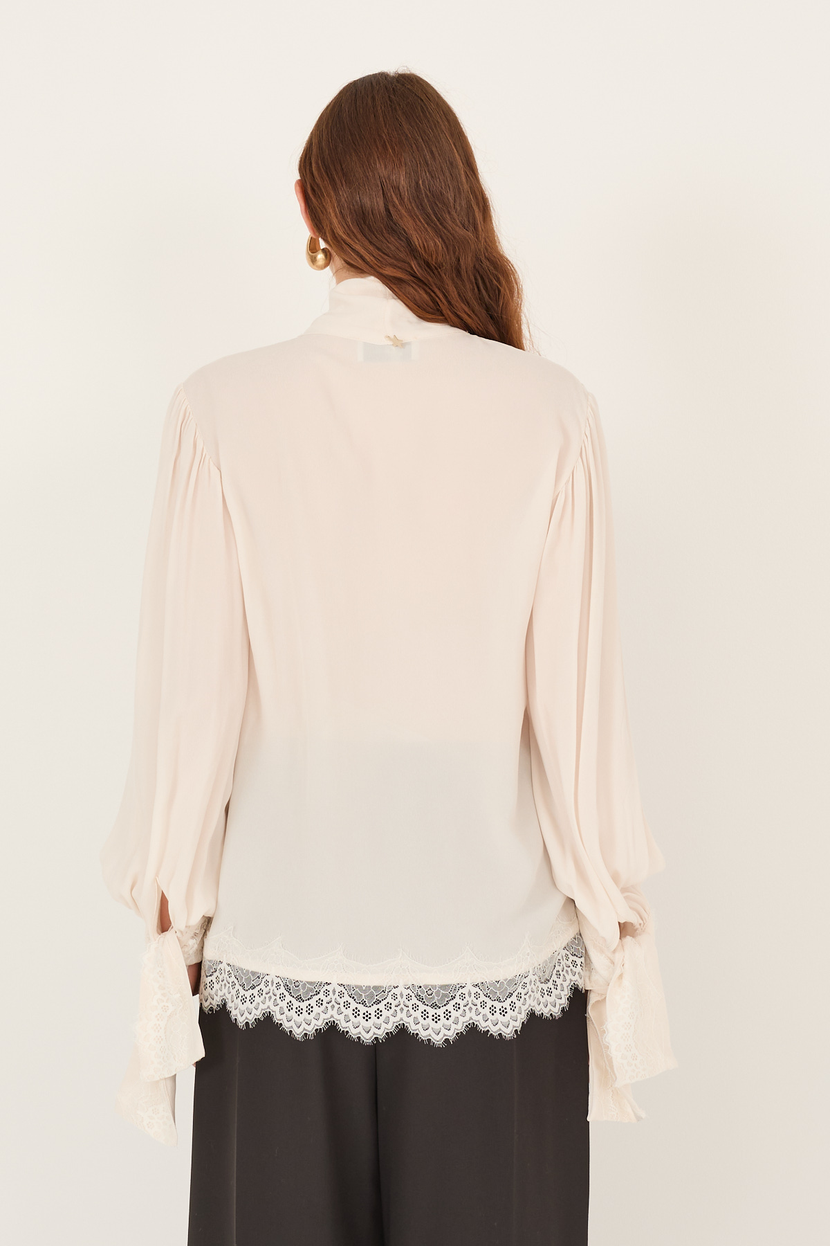 camicia-con-fiocco-m40f0604-74-webl.jpg