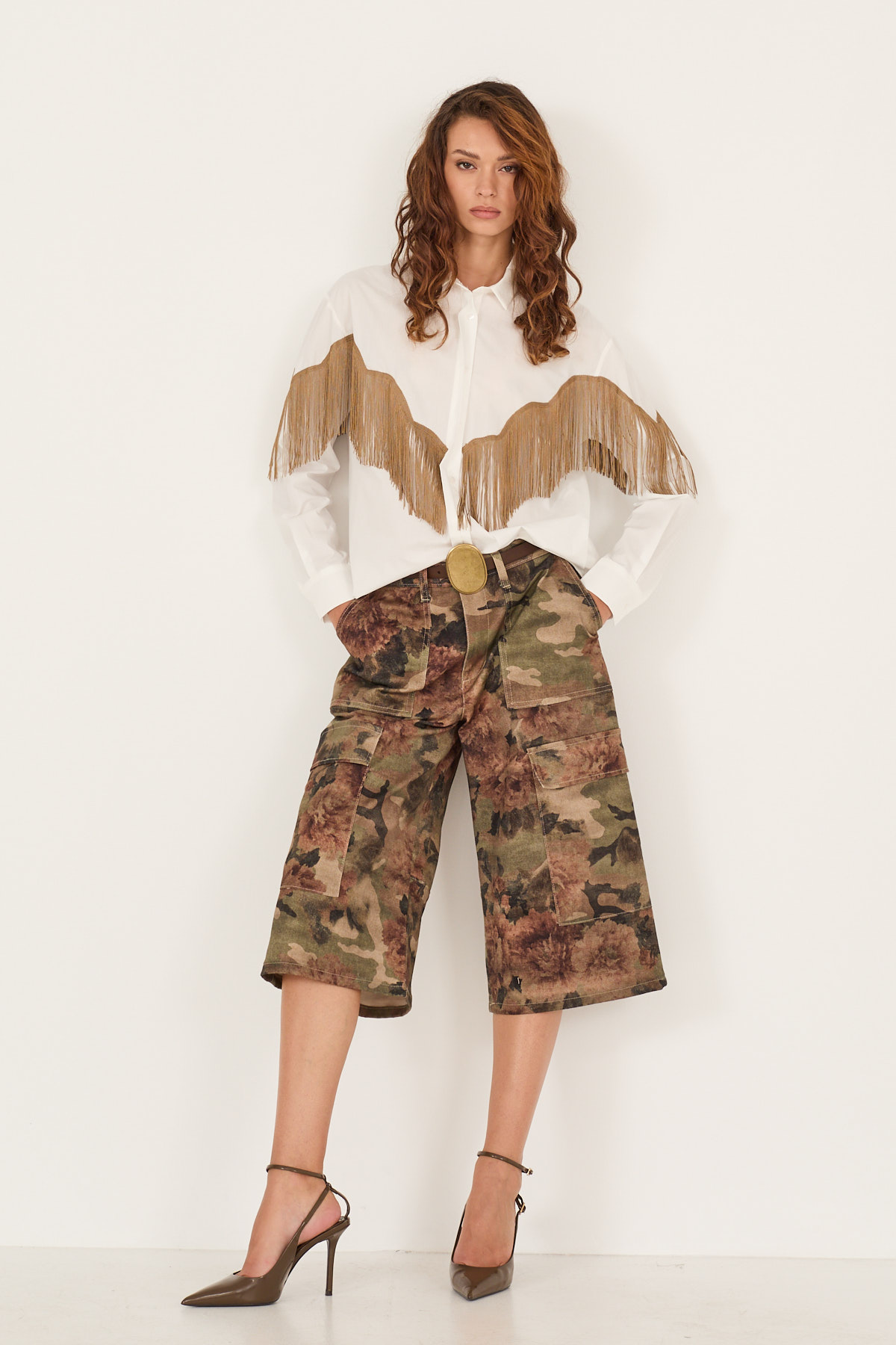 camicia-con-frange-m40f1023-02-webl.jpg