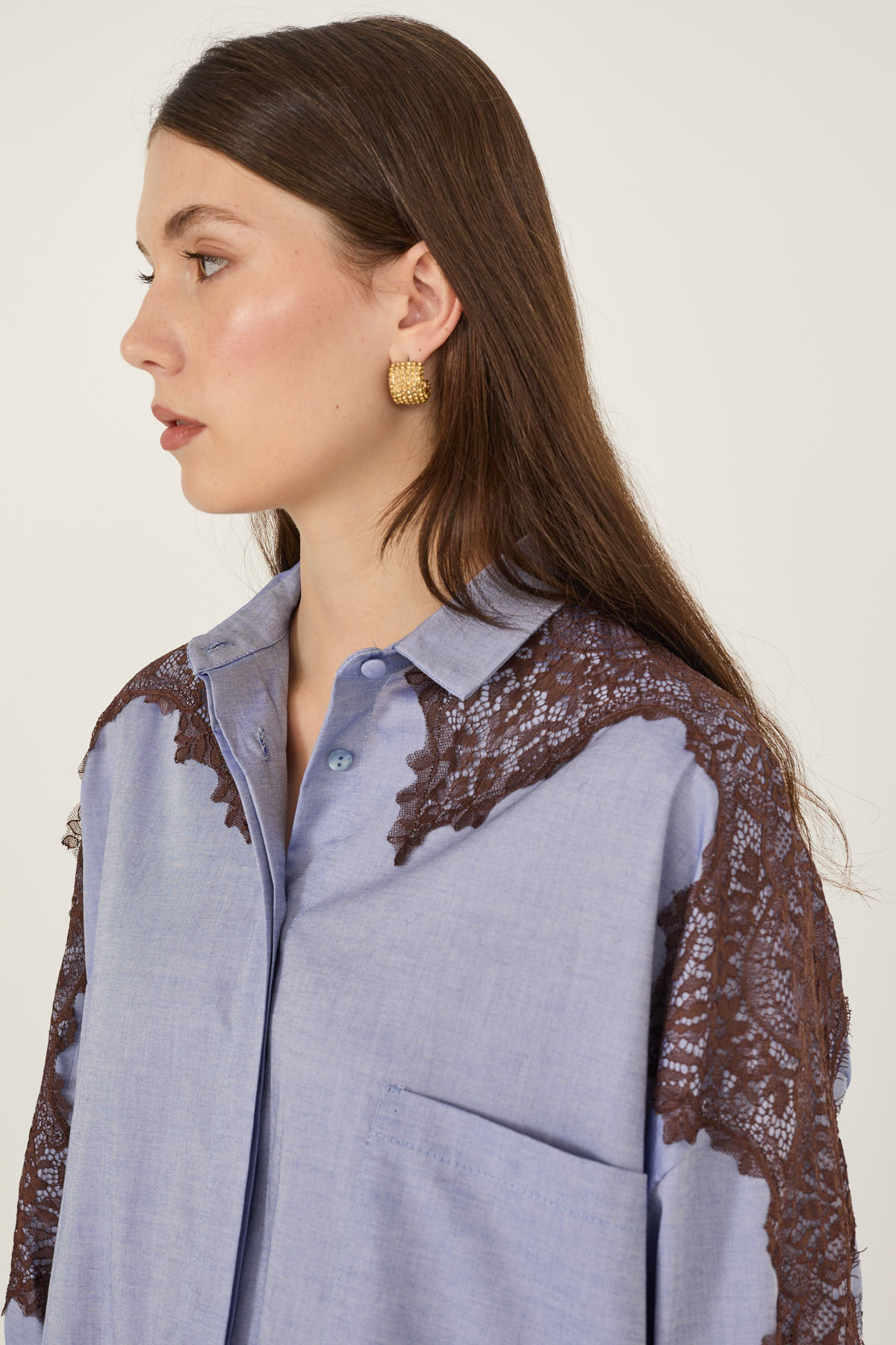 camicia-con-pizzo-m40f0975-86-webout.jpg