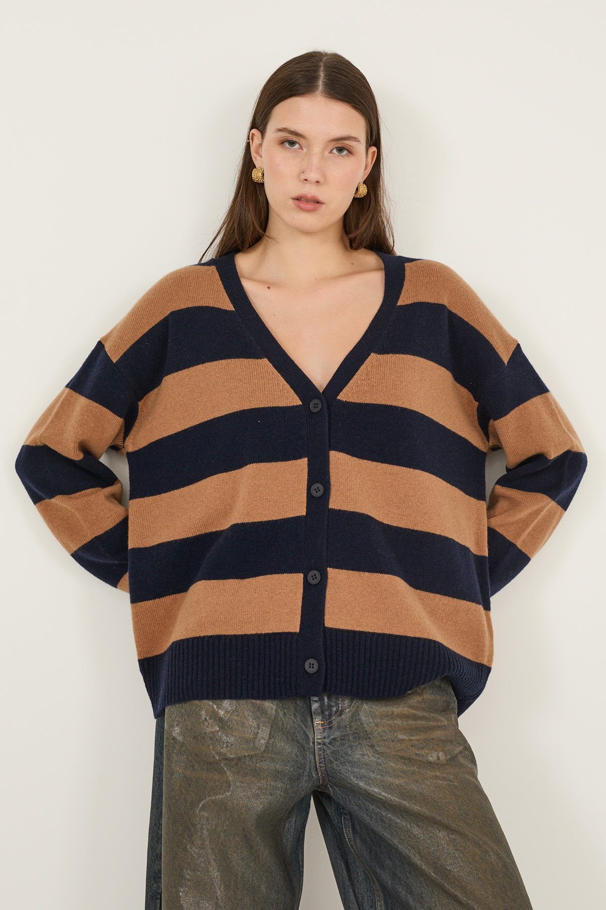 cardigan-a-righe-b40d0490-73-webd.jpg