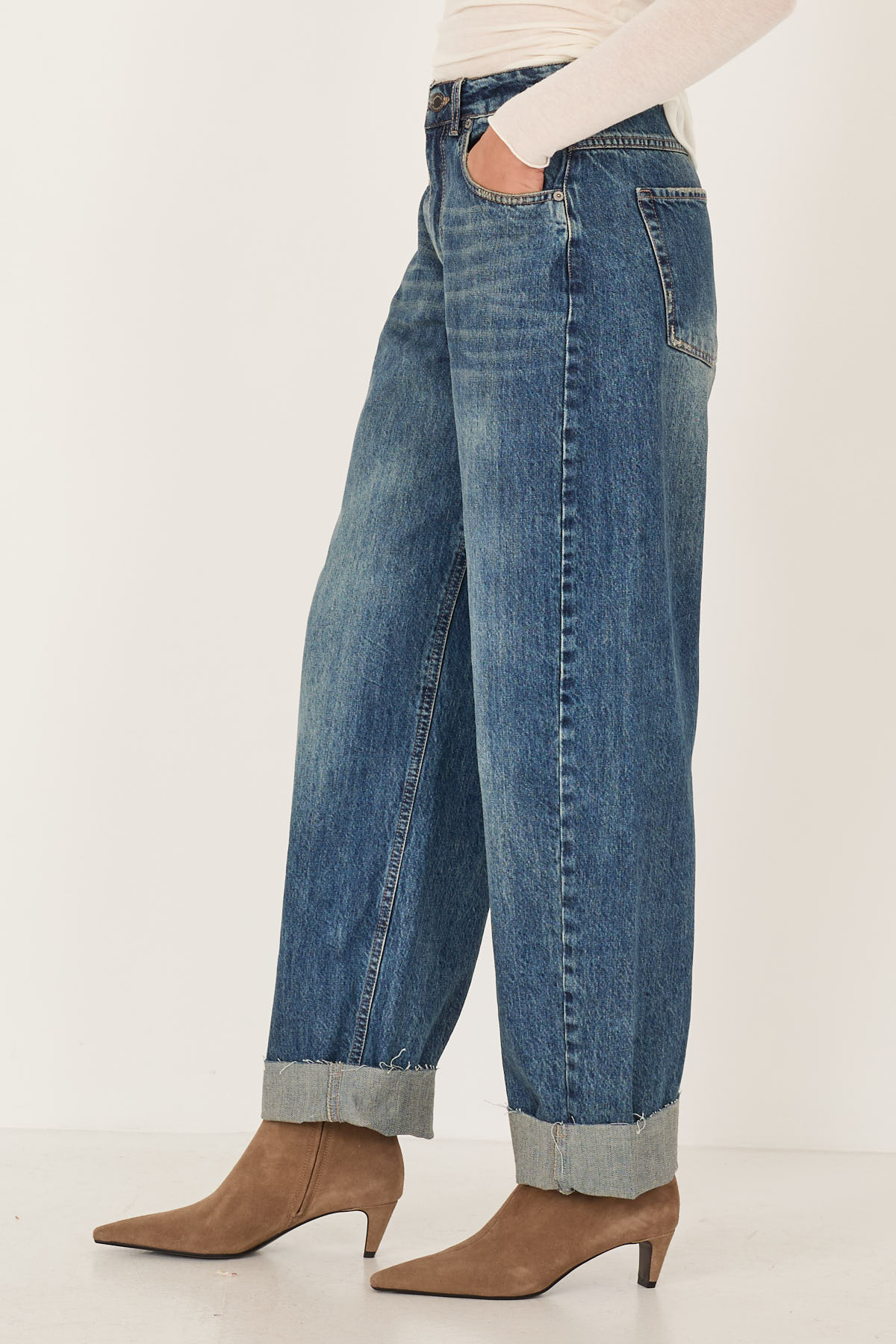 denim-con-risvolto-alla-caviglia-c40s0498-11-webd.jpg