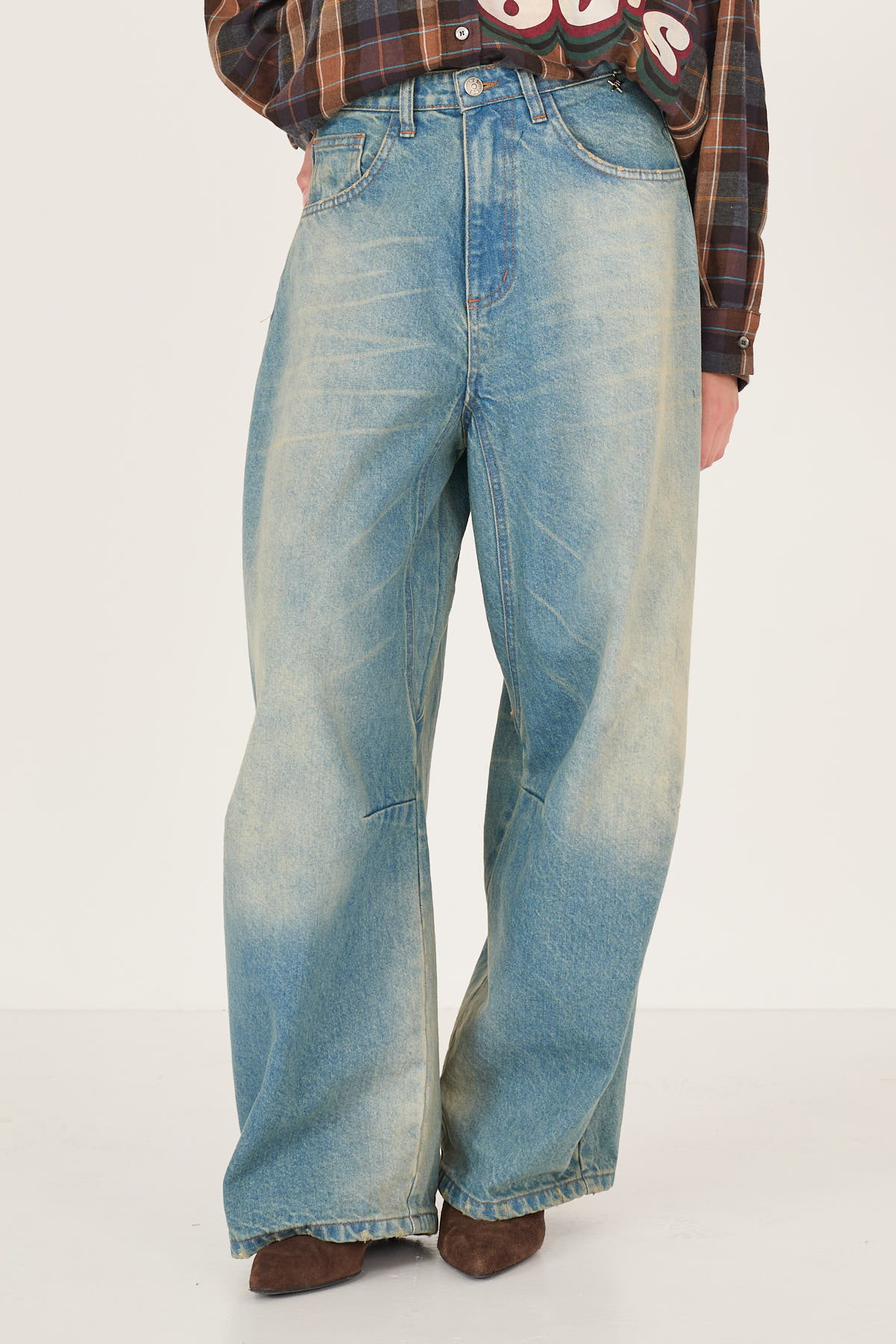 denim-gamba-morbida-s40m1067-11-webout.jpg