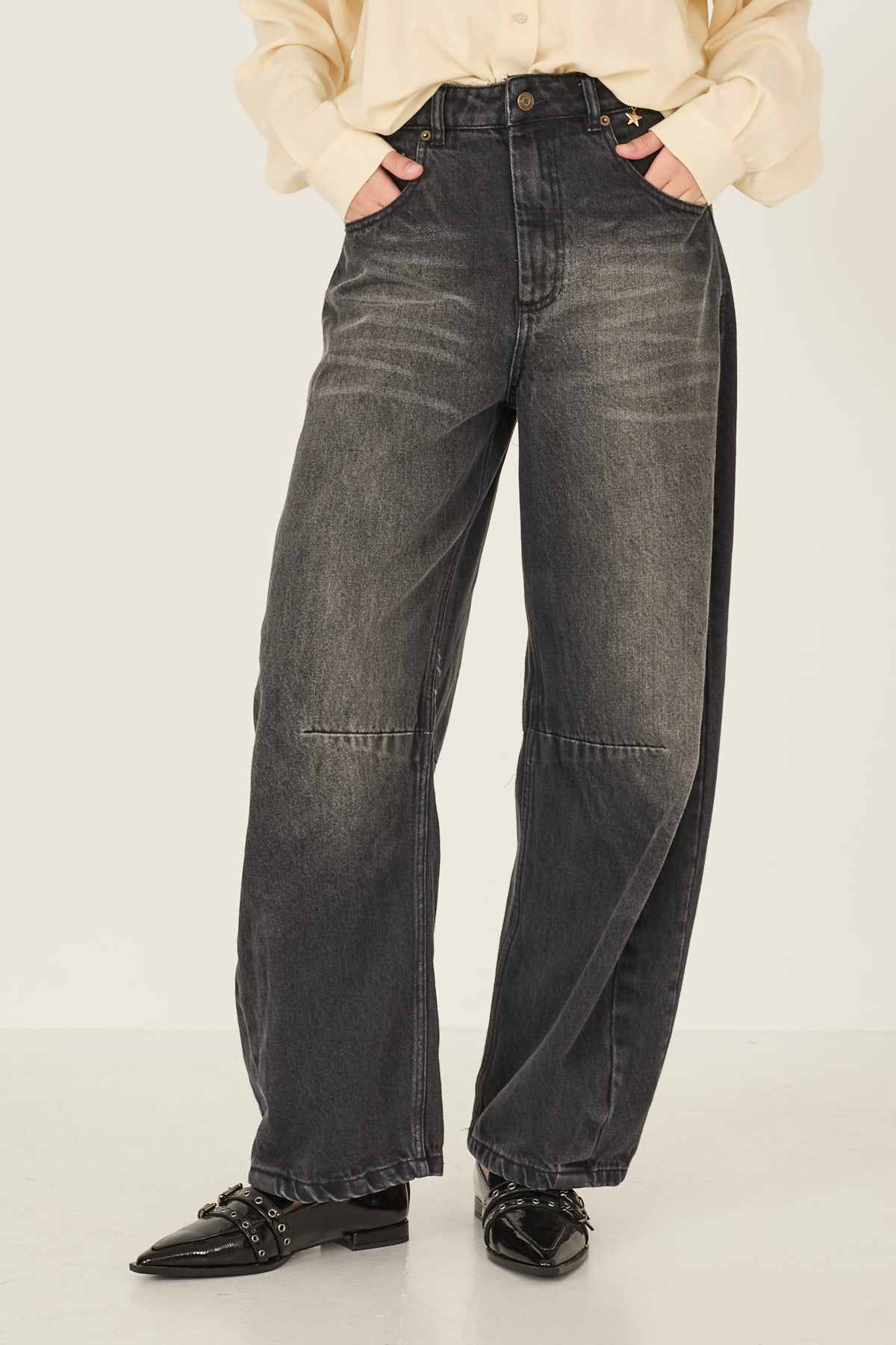 denim-gaya-m40f0868-01-webout.jpg