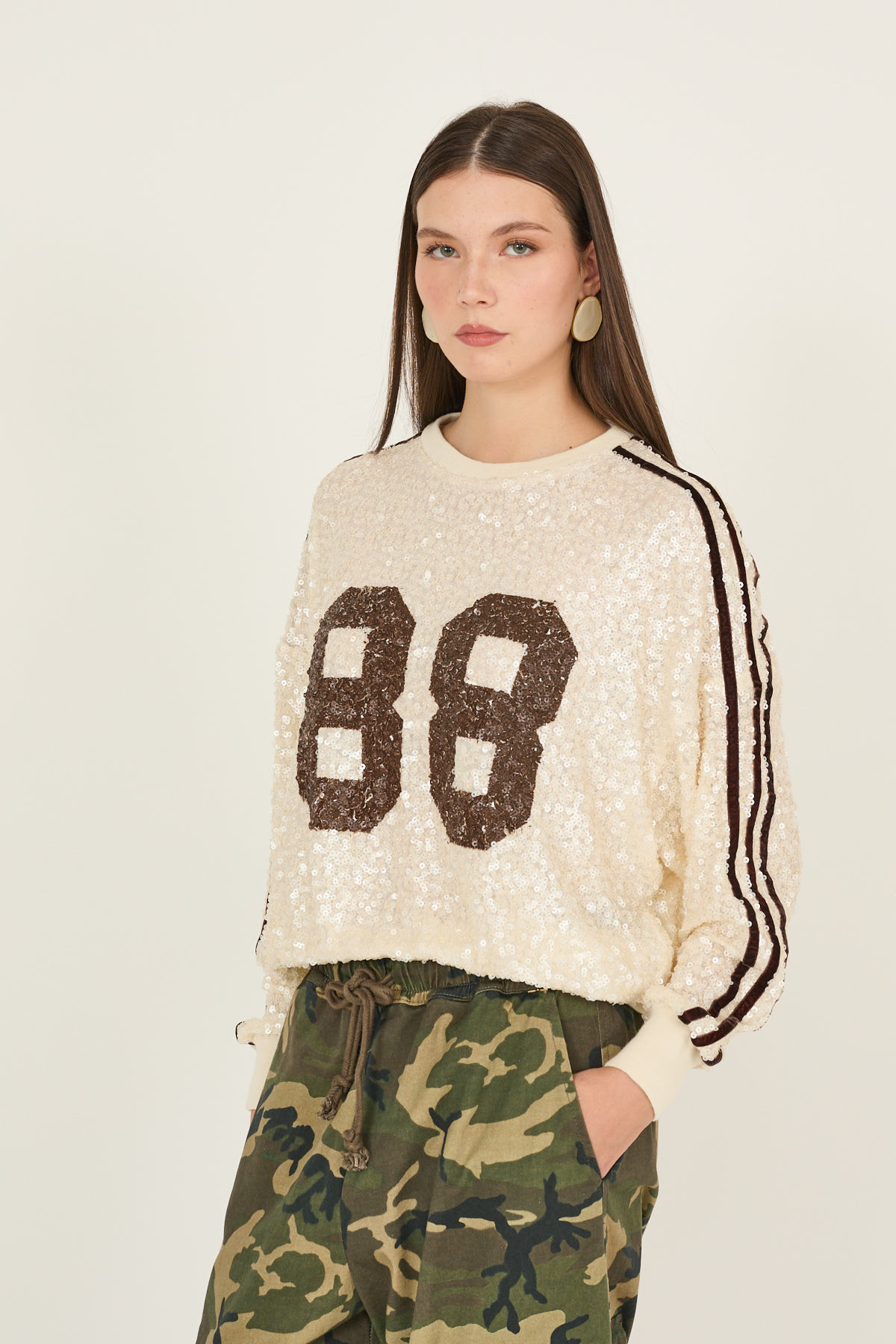 felpa-in-paillettes-s40m0733-51-webout.jpg