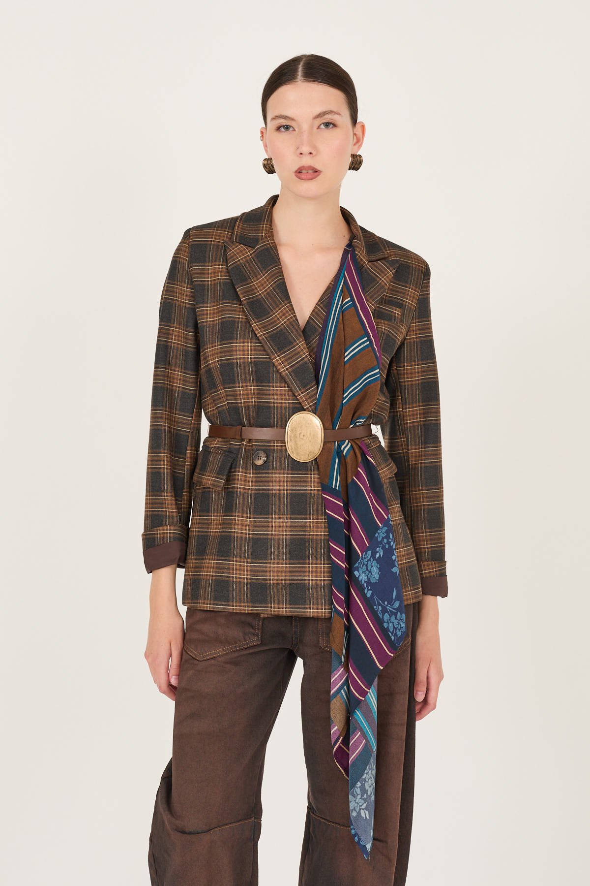 giacca-con-foulard-s40m1072-35-weba.jpg