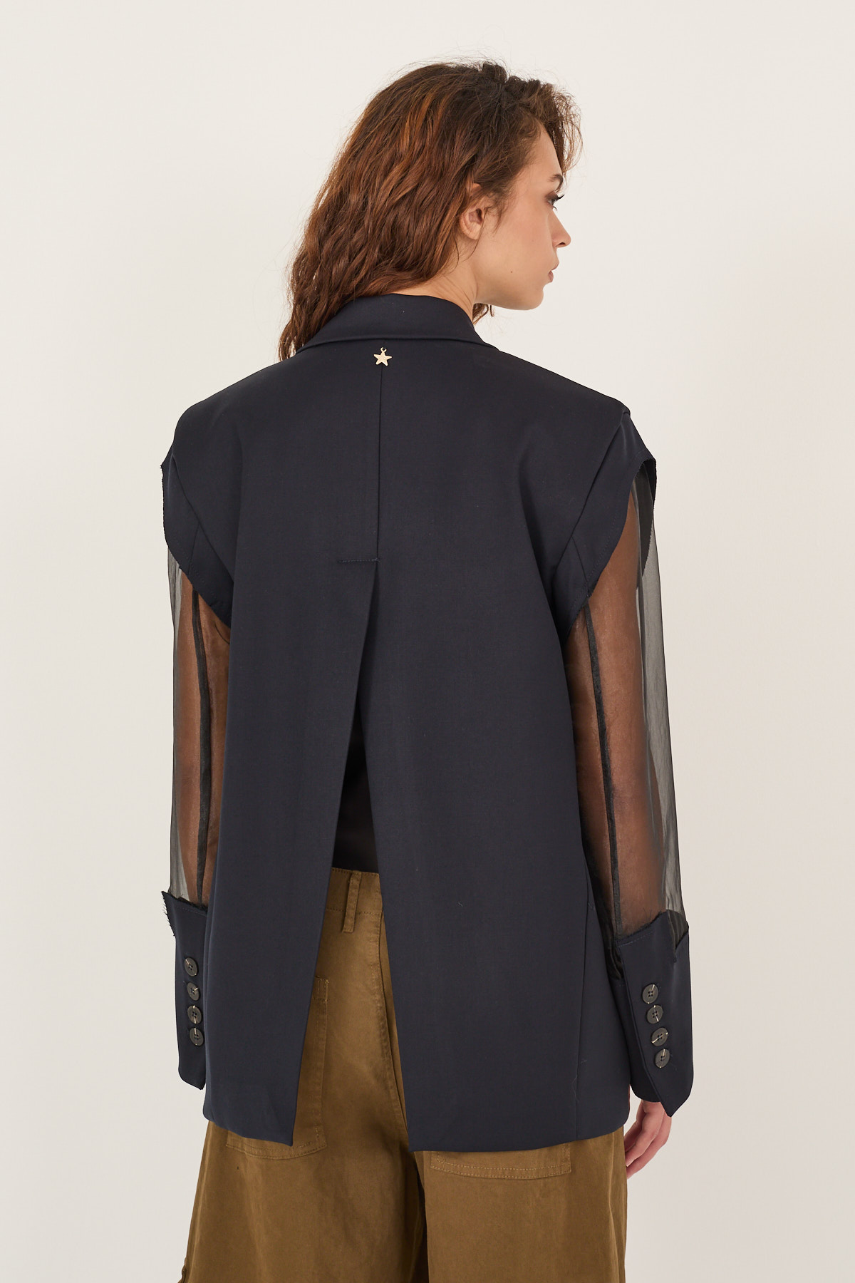 giacca-con-maniche-in-organza-s40m1042-73-webl.jpg