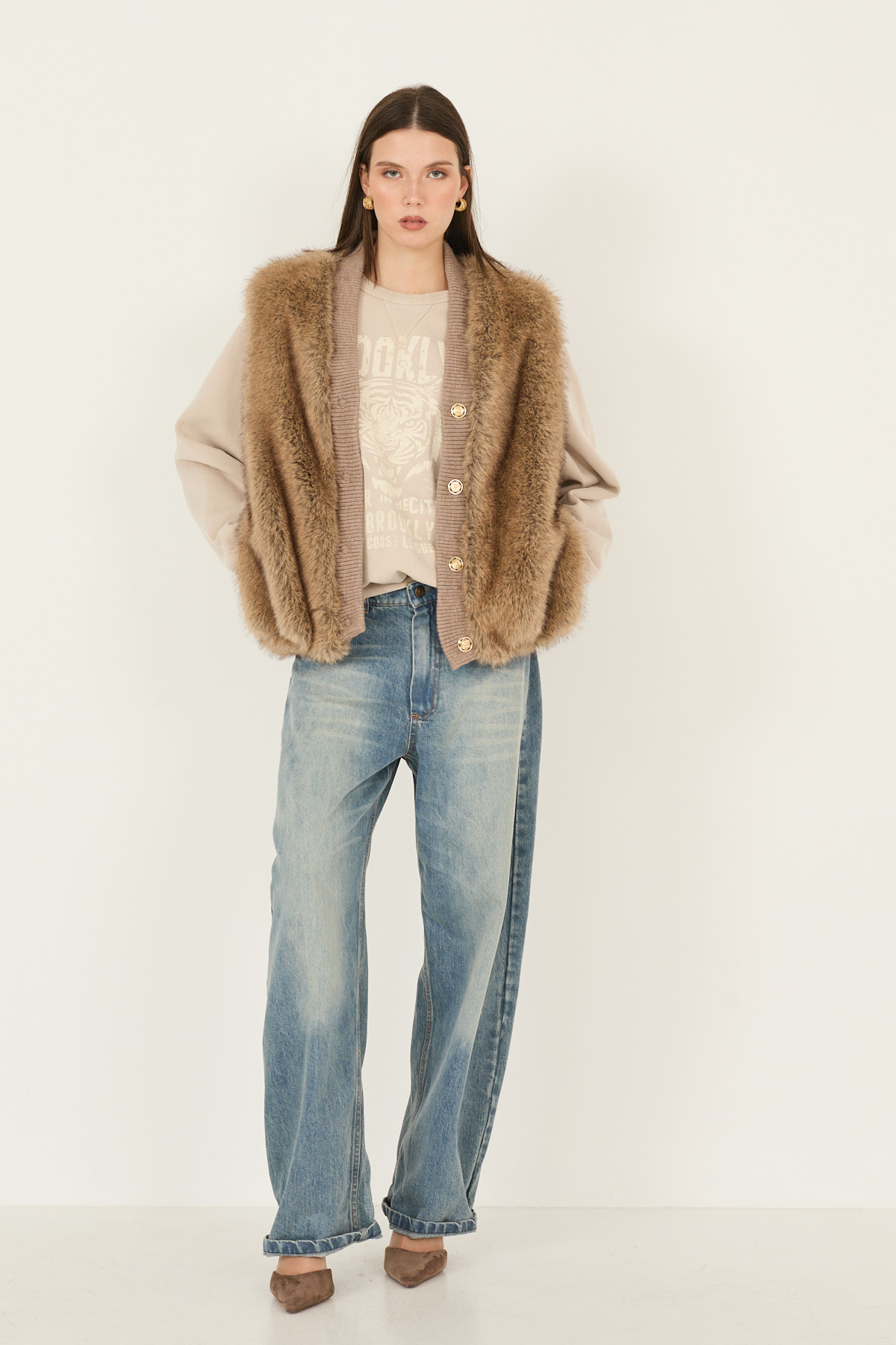 gilet-in-ecopelliccia-s40m0801-68-webr.jpg