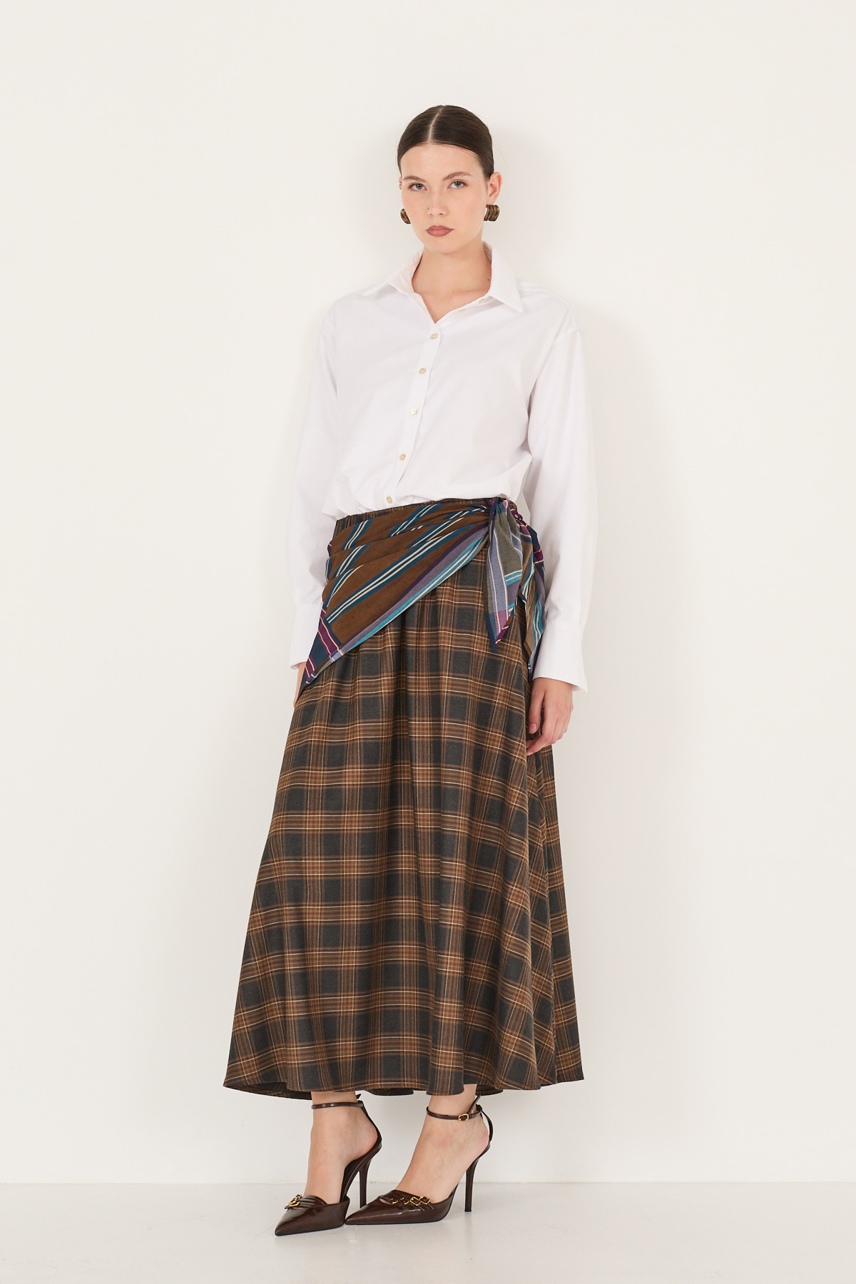 gonna-con-foulard-s40m1073-35-webd.jpg